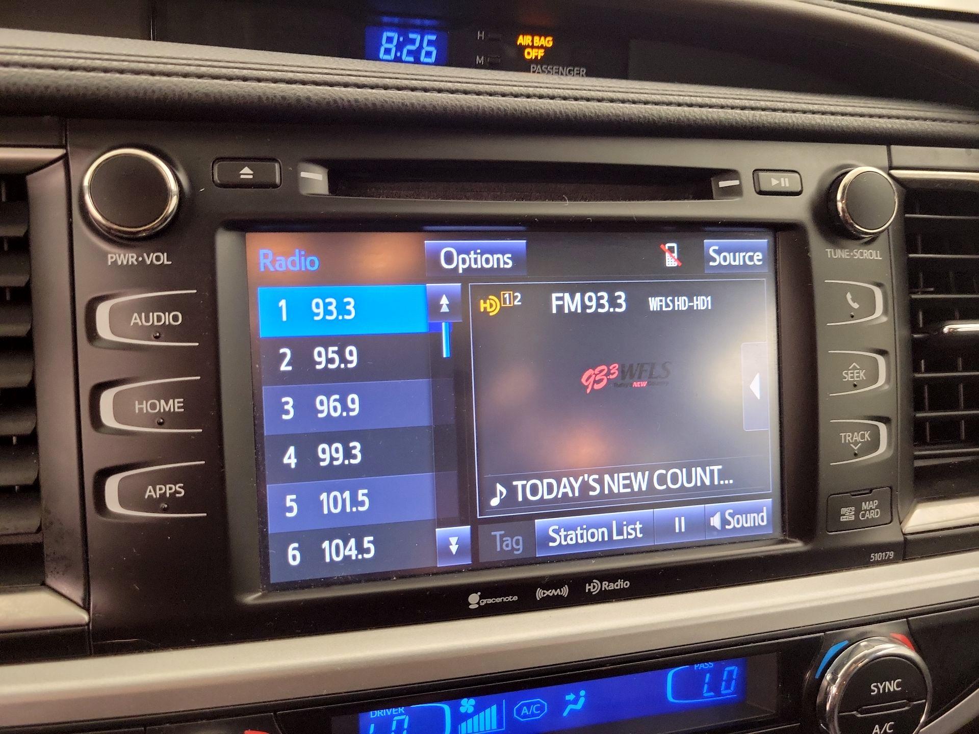 Thumbnail: 2018 Toyota Highlander - 15