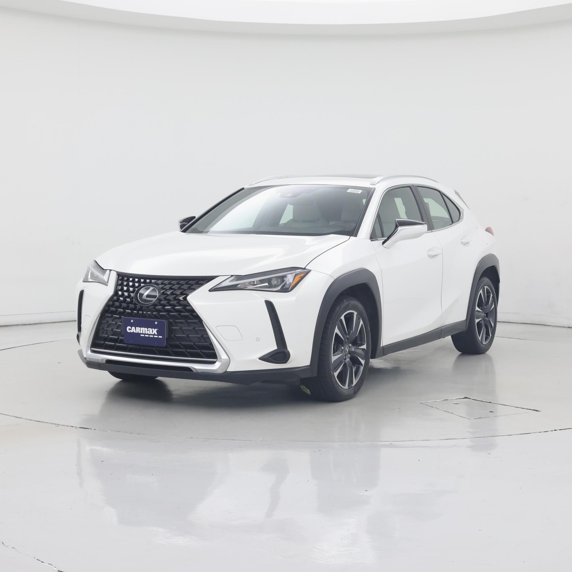 Thumbnail: 2021 Lexus UX - 4