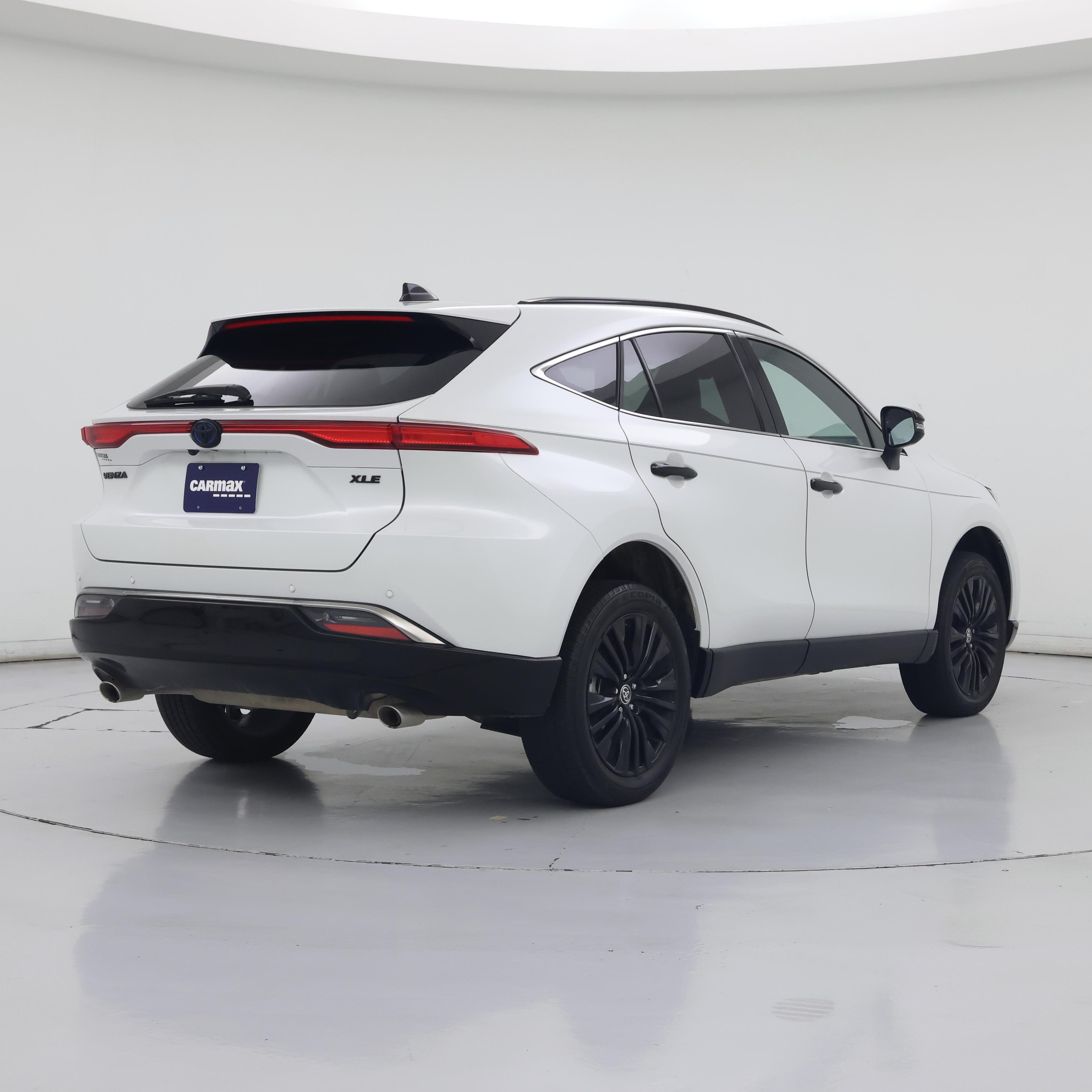 Thumbnail: 2024 Toyota Venza - 8