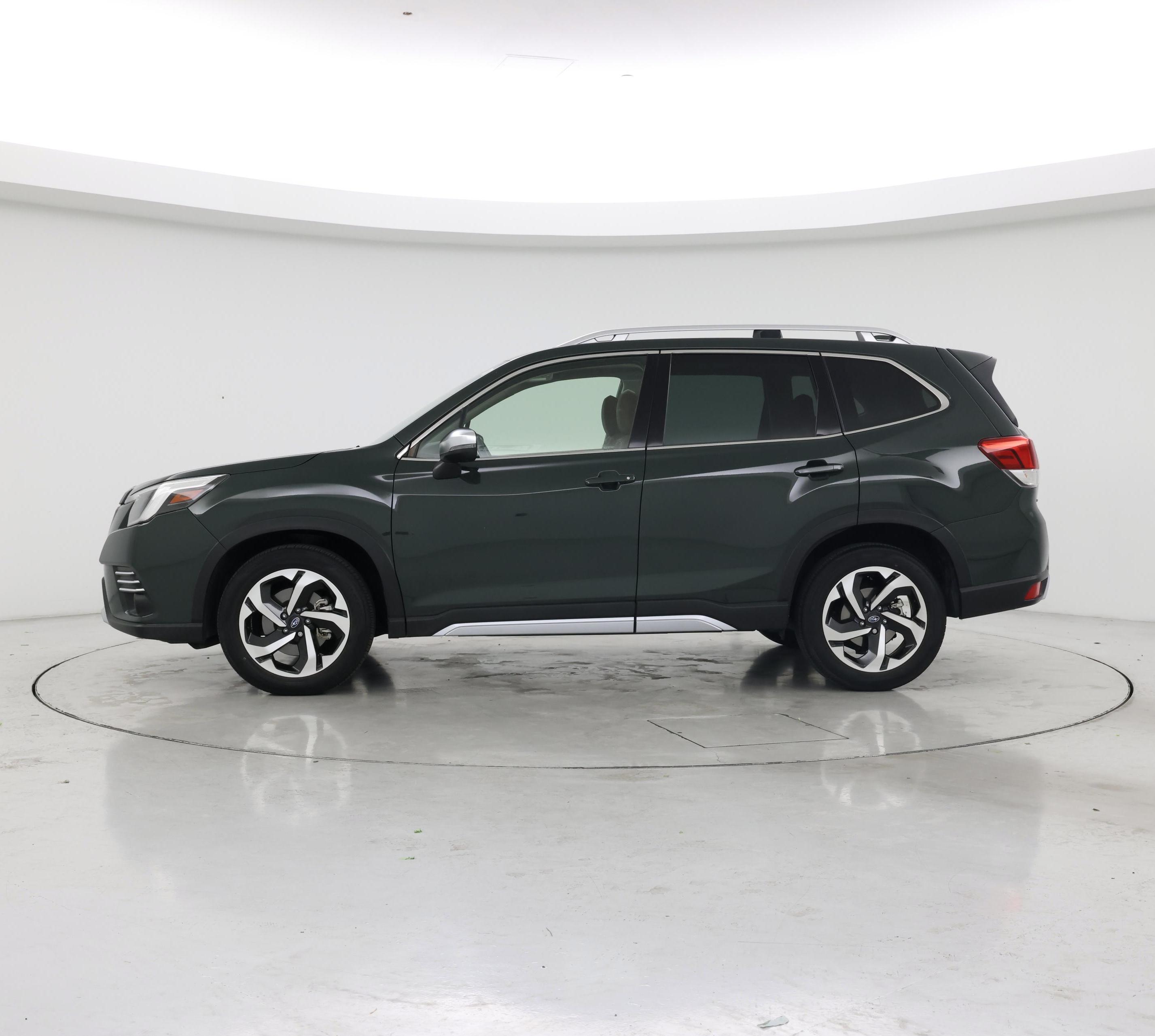 Thumbnail: 2022 Subaru Forester - 3