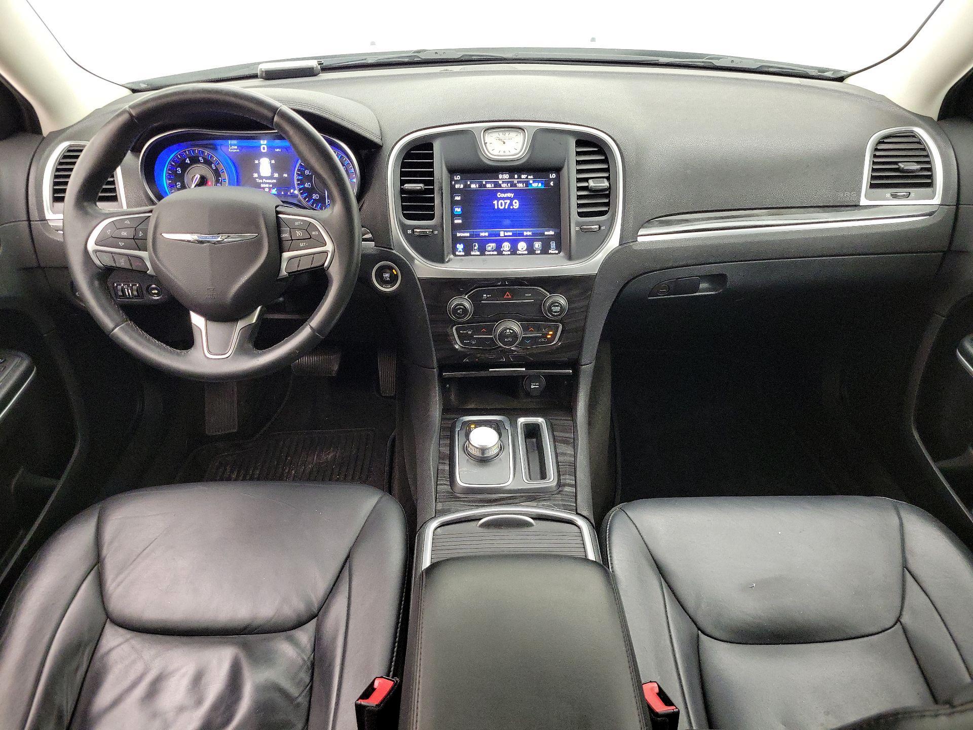 Thumbnail: 2016 Chrysler 300 - 9