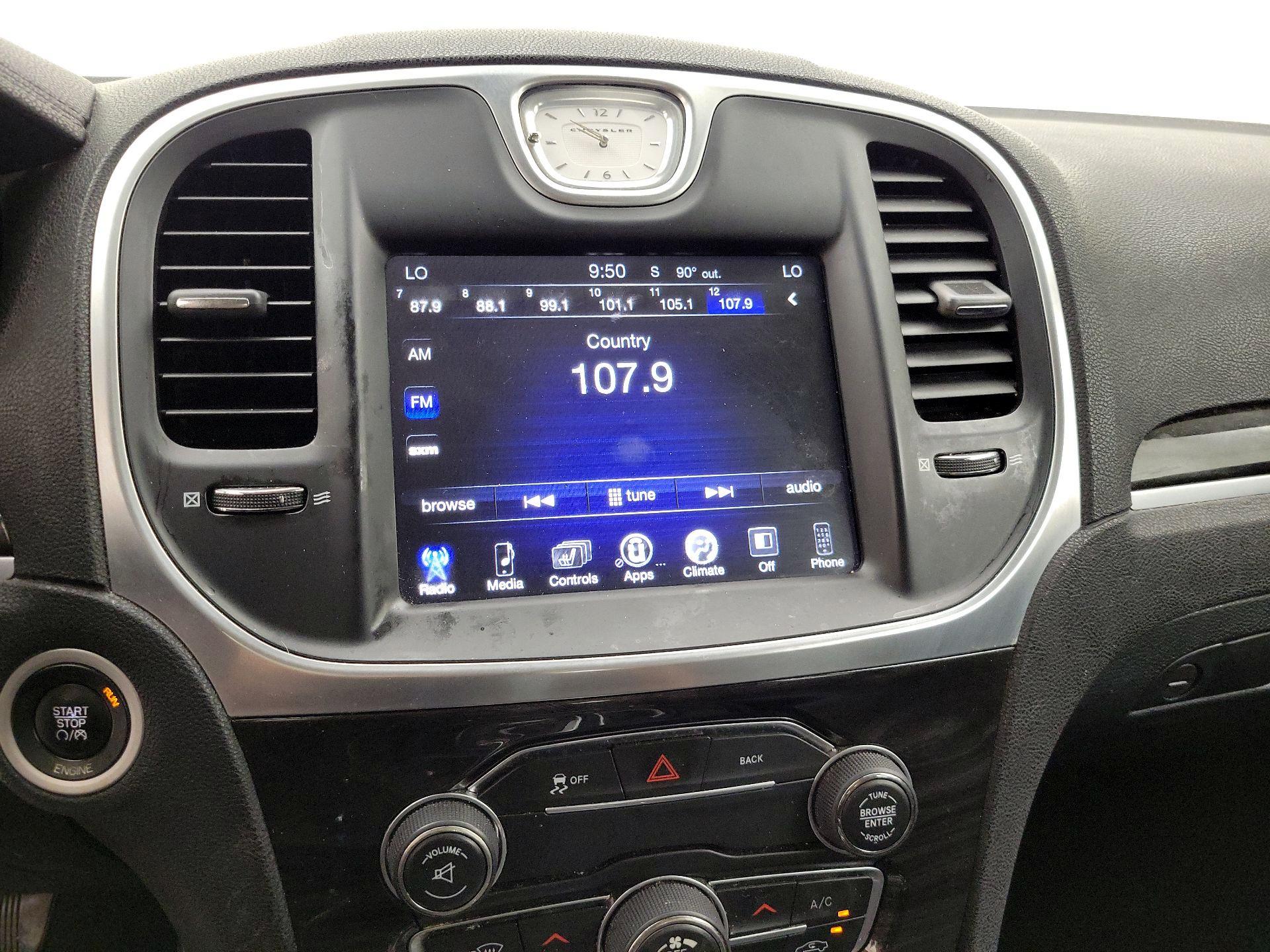 Thumbnail: 2016 Chrysler 300 - 15