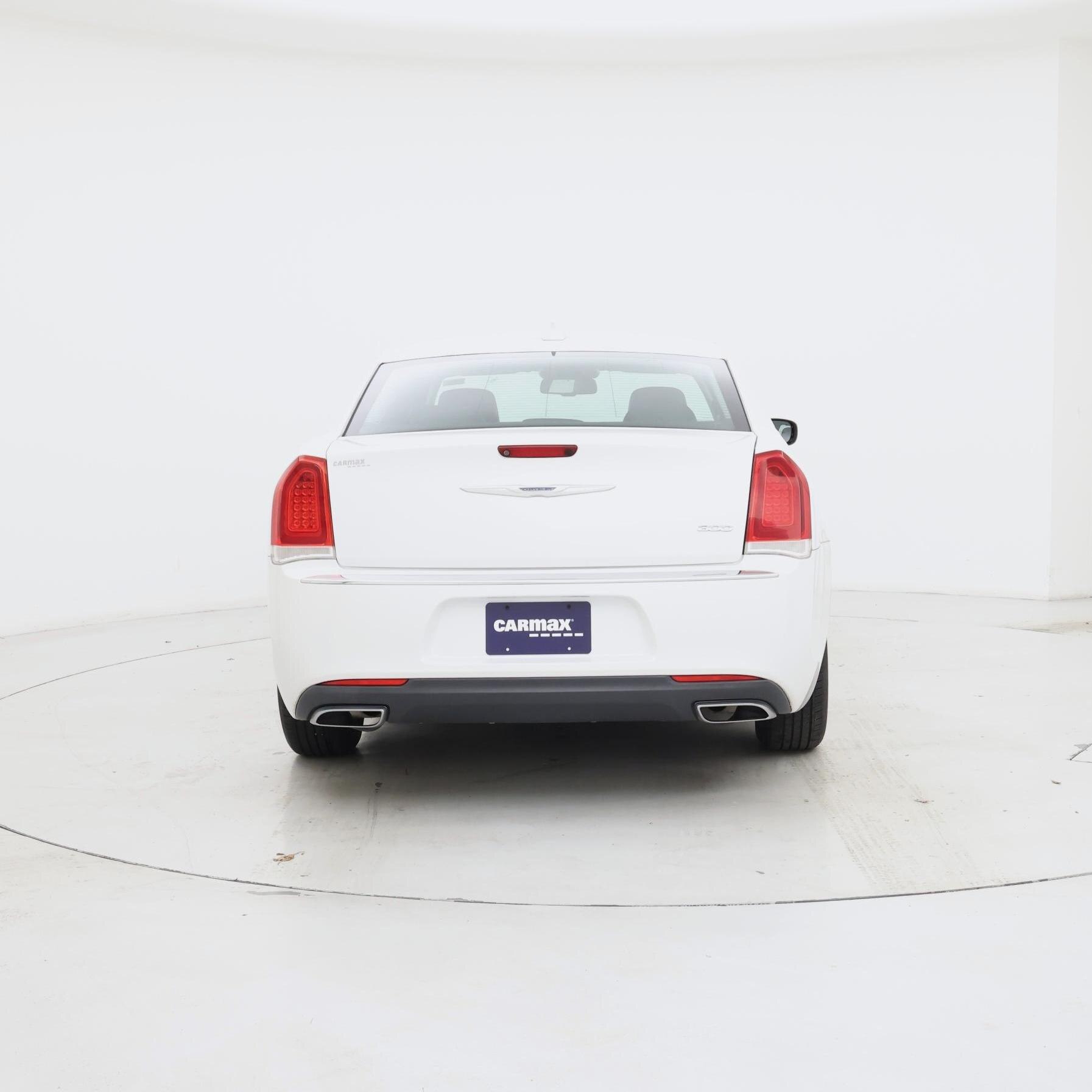 Thumbnail: 2016 Chrysler 300 - 6