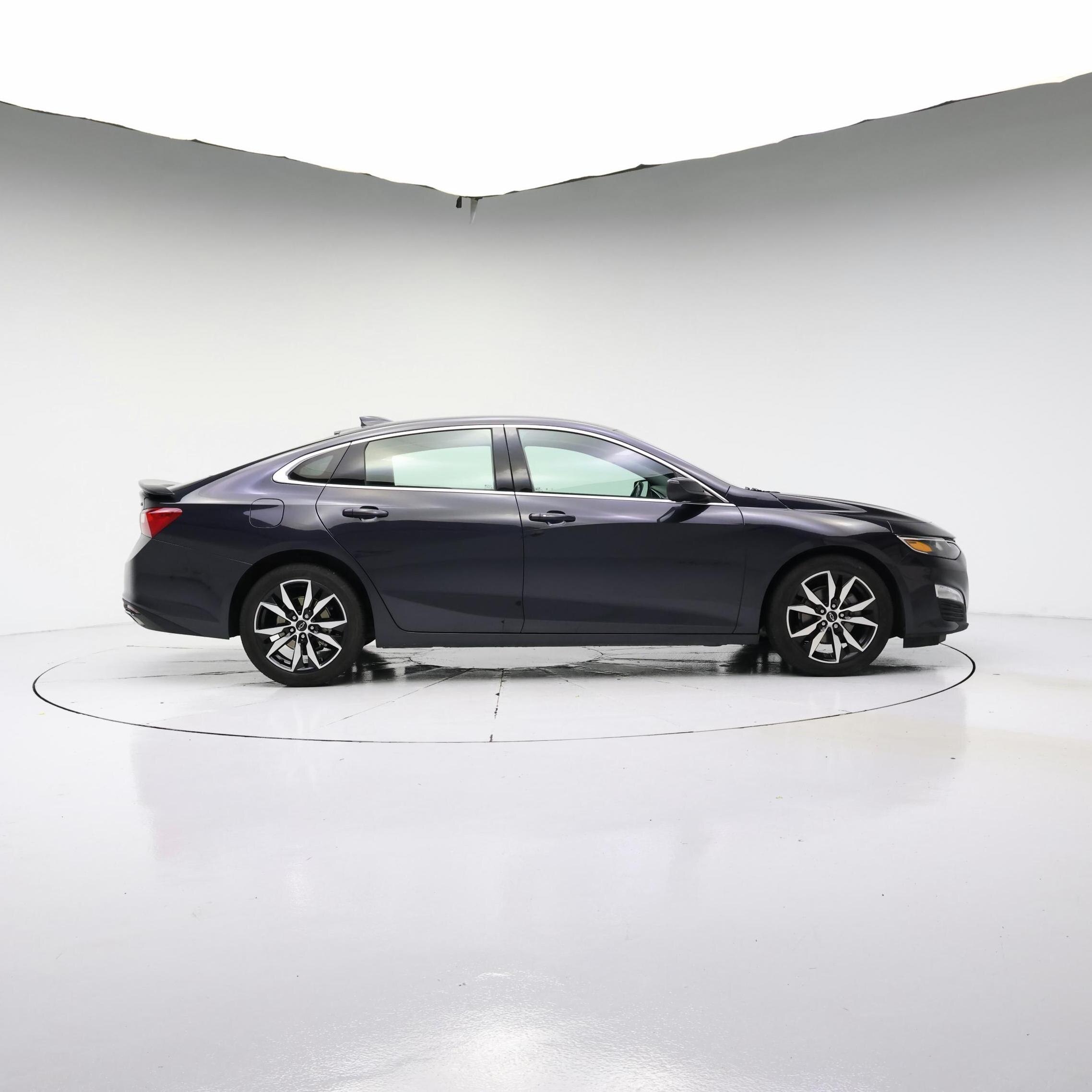 Thumbnail: 2022 Chevrolet Malibu - 7