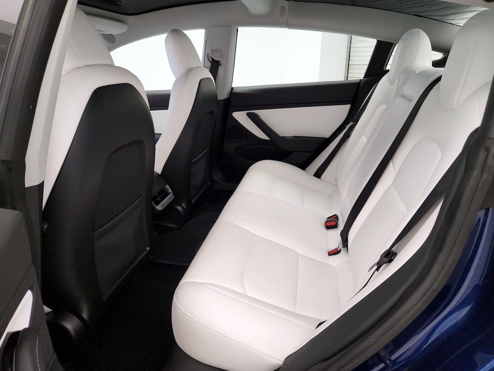 2022 Mercedes-Benz GLC GLC300 - Photo 19