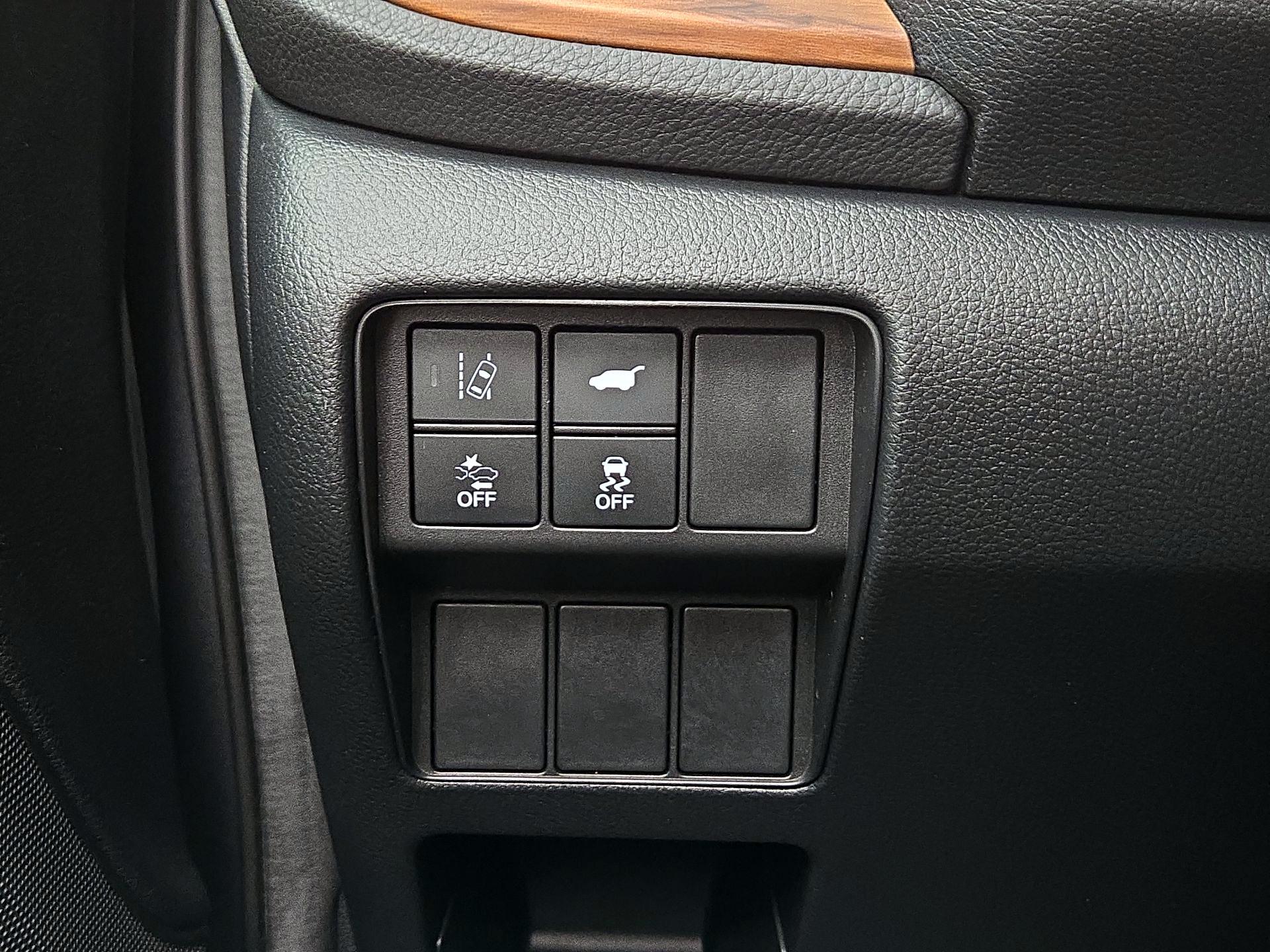 Thumbnail: 2017 Honda CR-V - 13