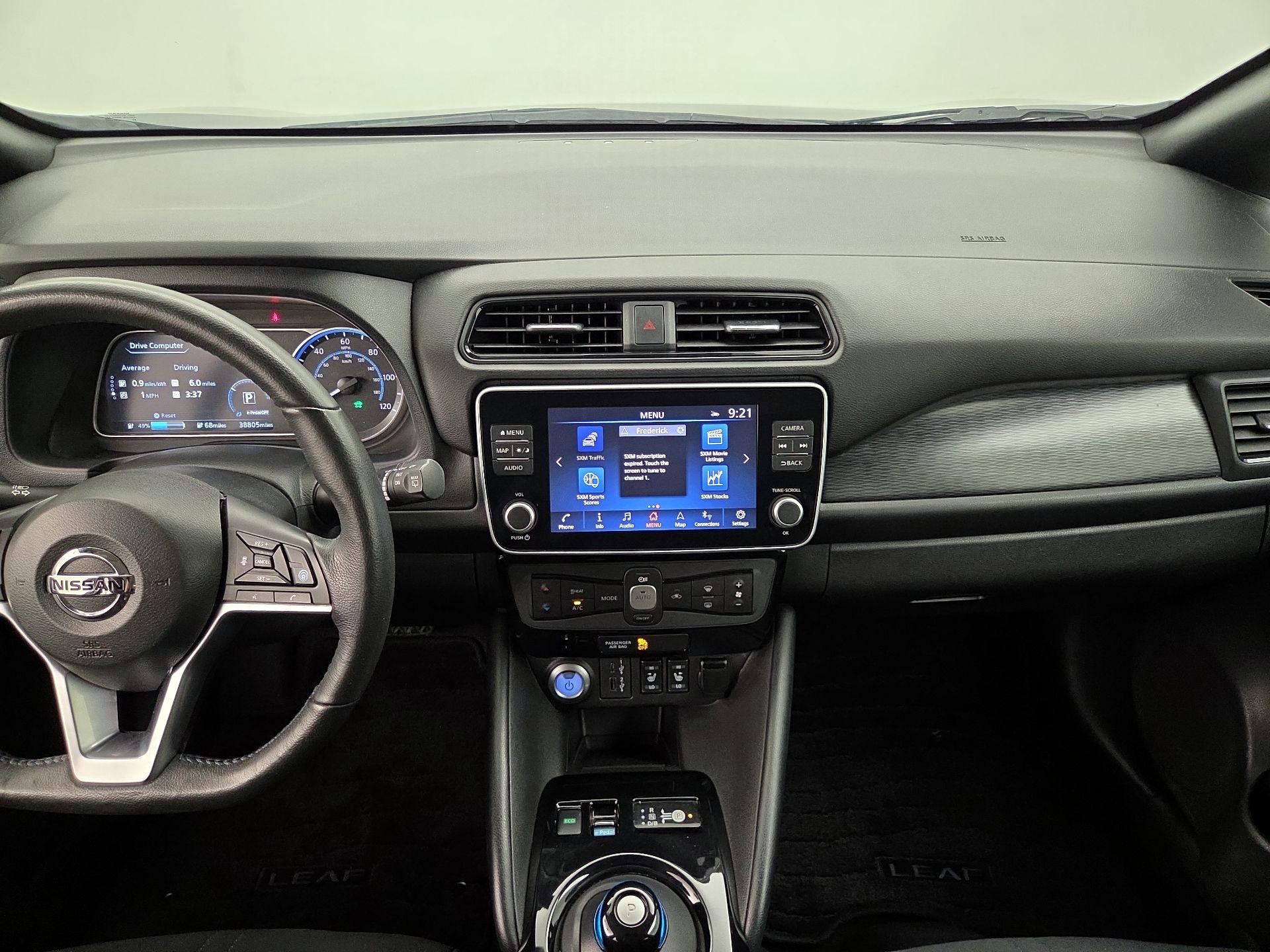 Thumbnail: 2020 Nissan Leaf - 9