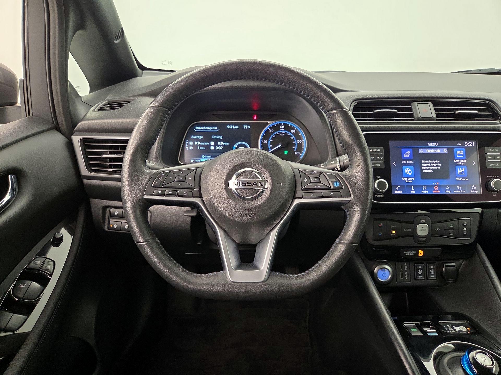 Thumbnail: 2020 Nissan Leaf - 10