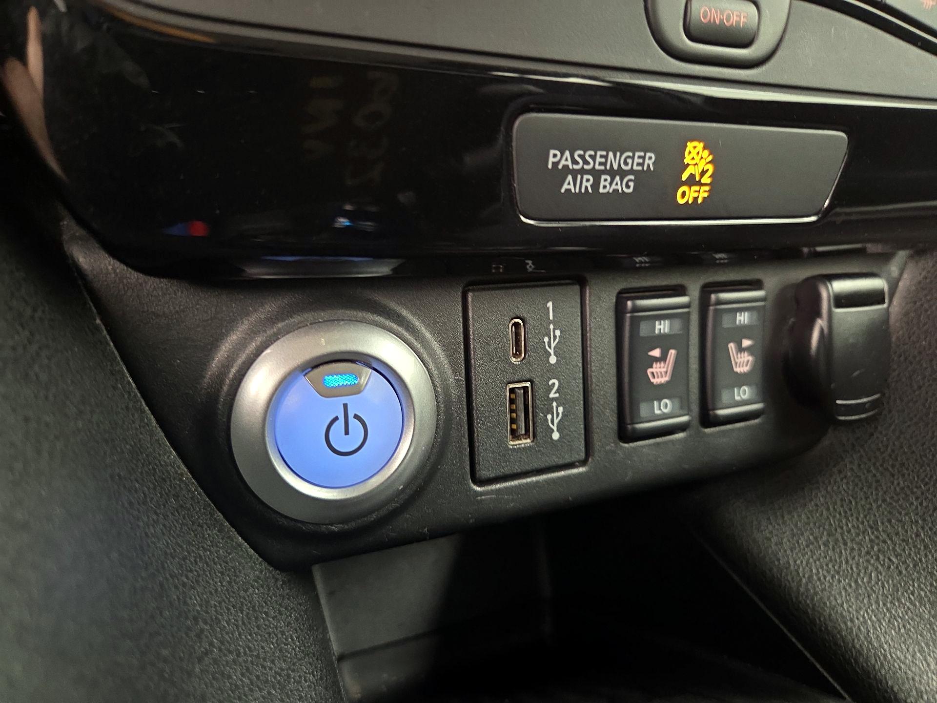 Thumbnail: 2020 Nissan Leaf - 19