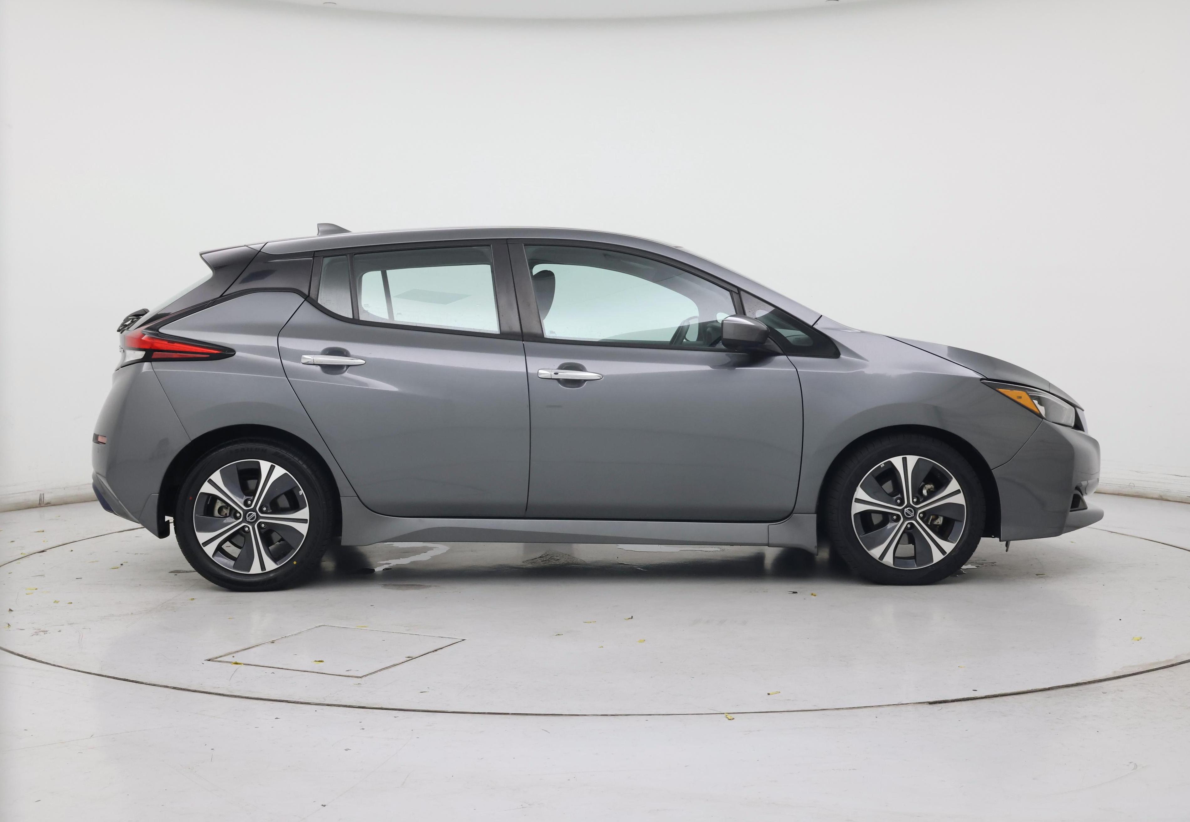 Thumbnail: 2020 Nissan Leaf - 7