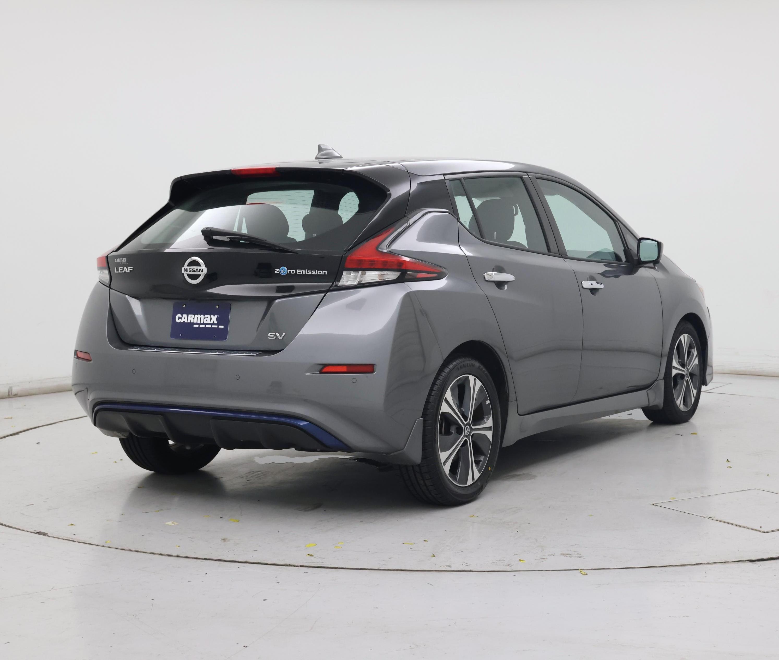 Thumbnail: 2020 Nissan Leaf - 8