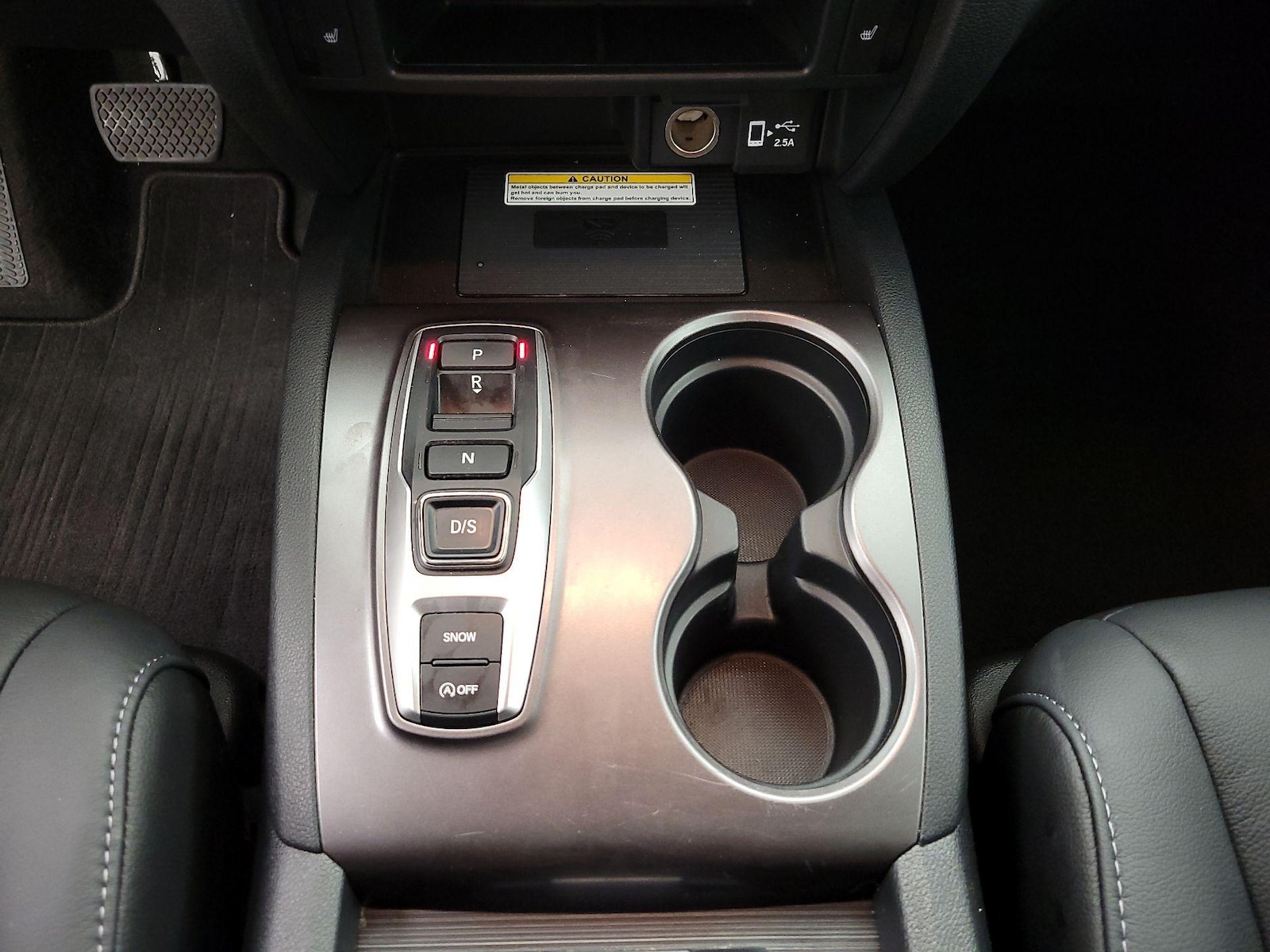 2022 Honda Pilot SE - Photo 18