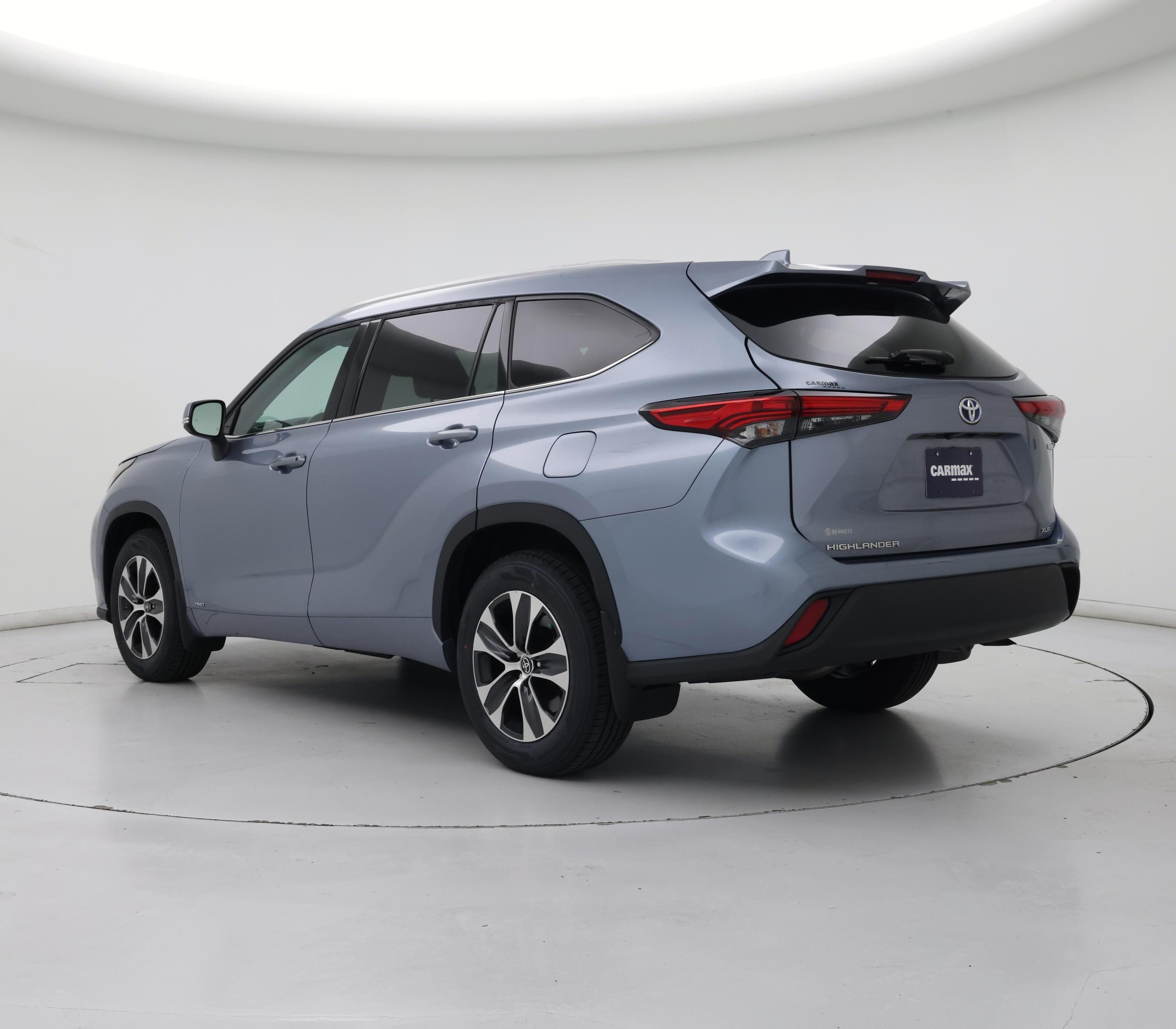 Thumbnail: 2022 Toyota Highlander - 2