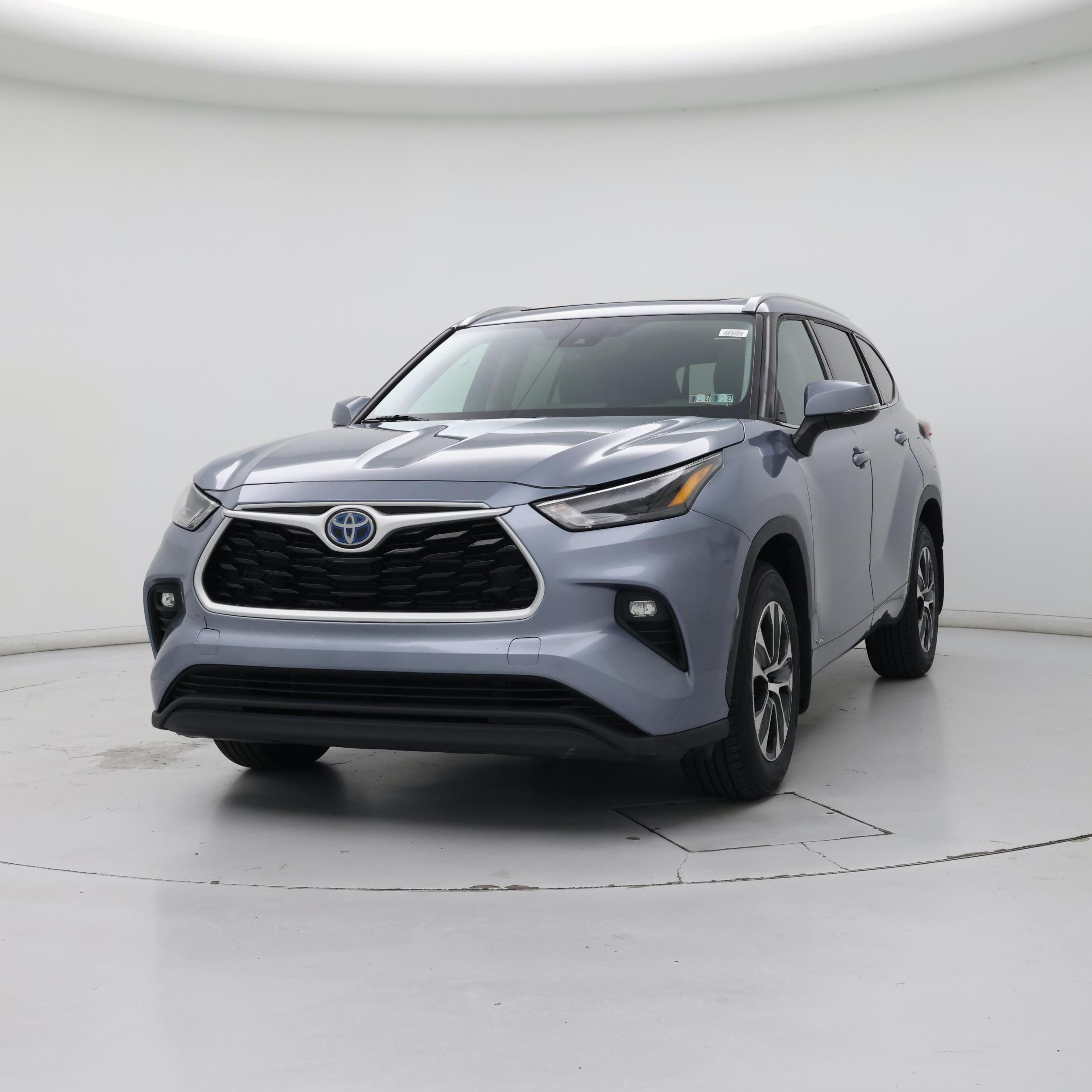 Thumbnail: 2022 Toyota Highlander - 4