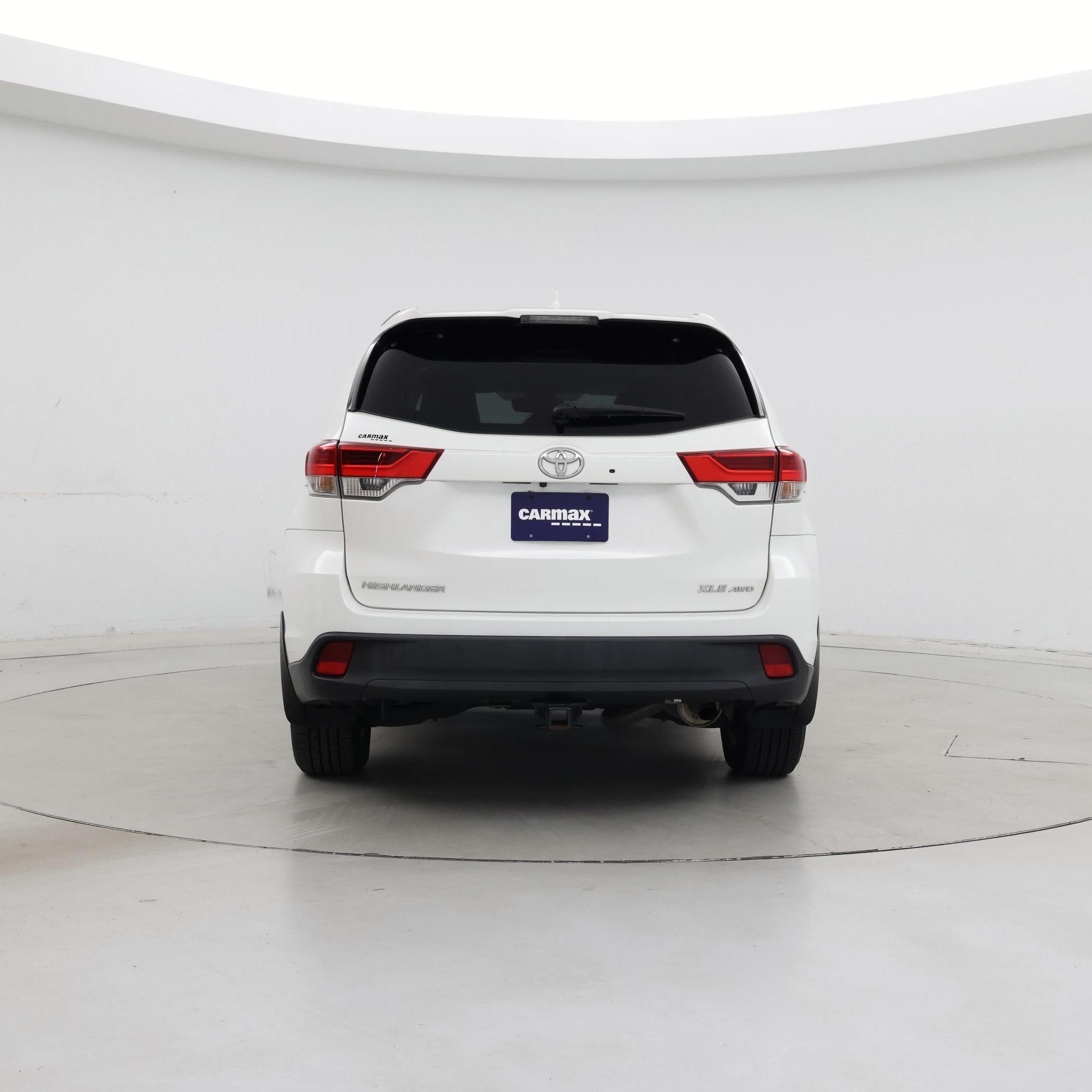 Thumbnail: 2019 Toyota Highlander - 6