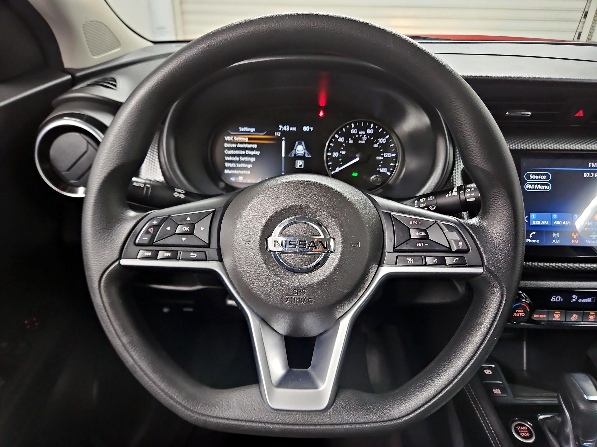 Thumbnail: 2021 Nissan Kicks - 10