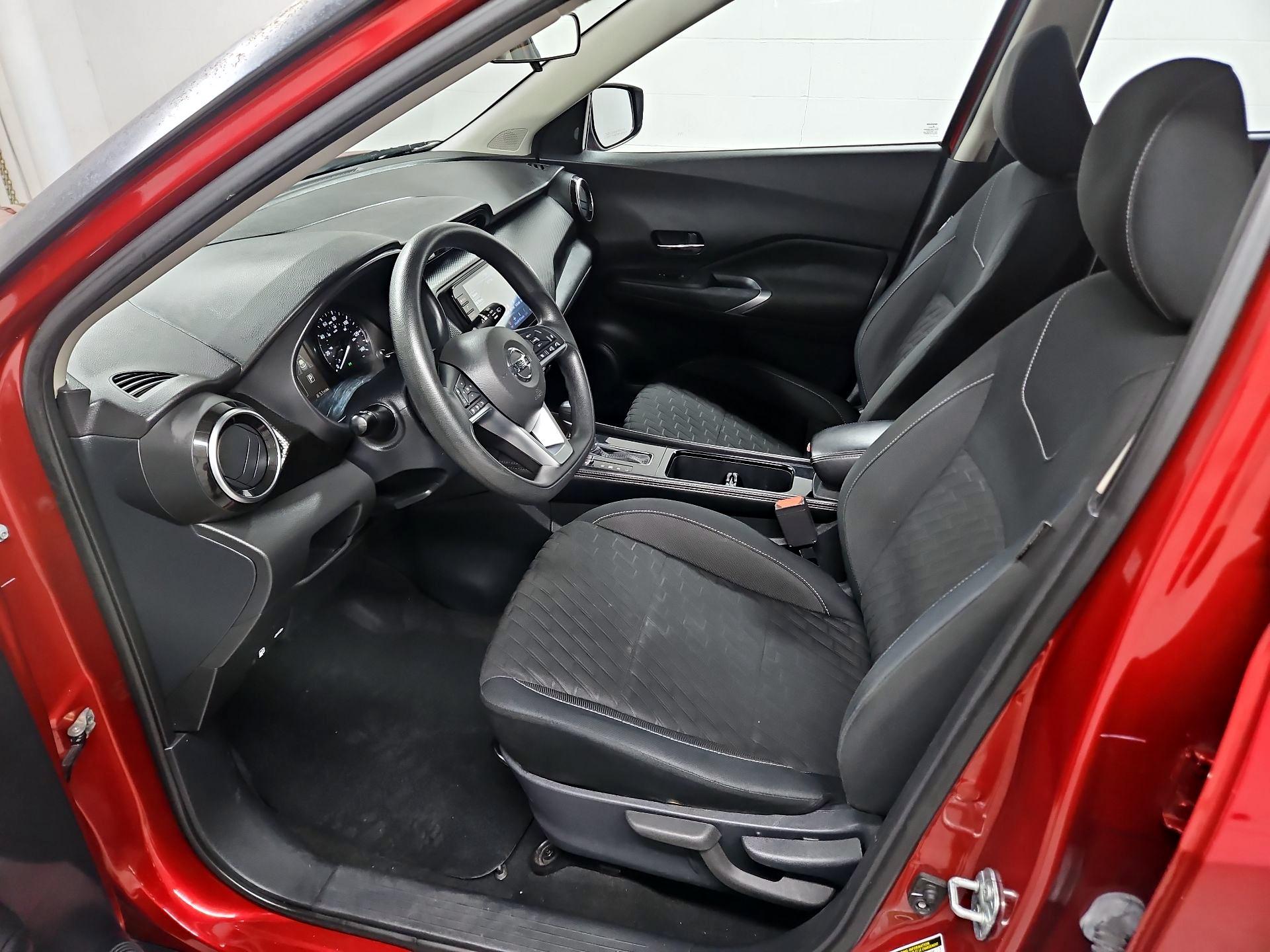Thumbnail: 2021 Nissan Kicks - 11