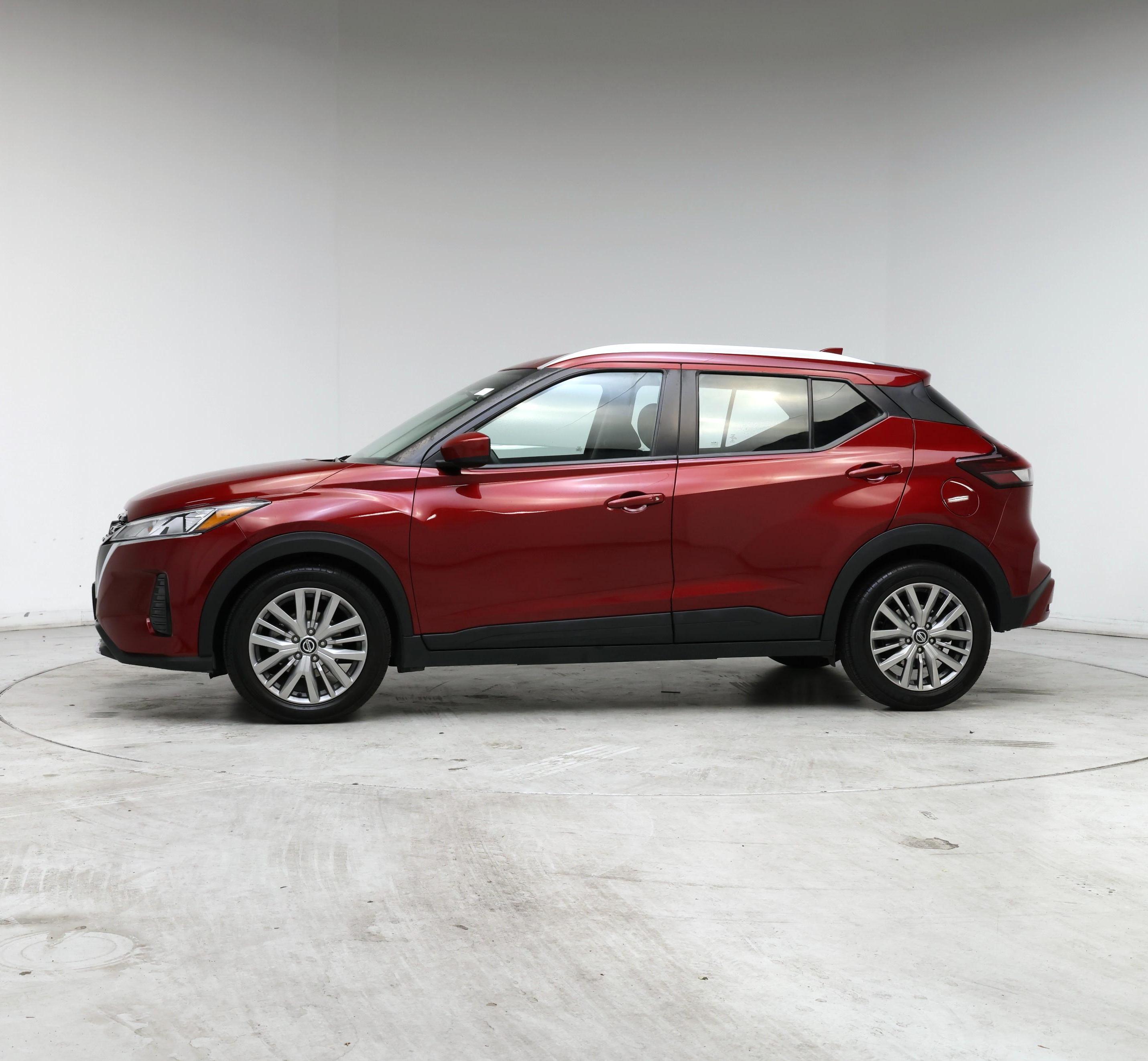 Thumbnail: 2021 Nissan Kicks - 3