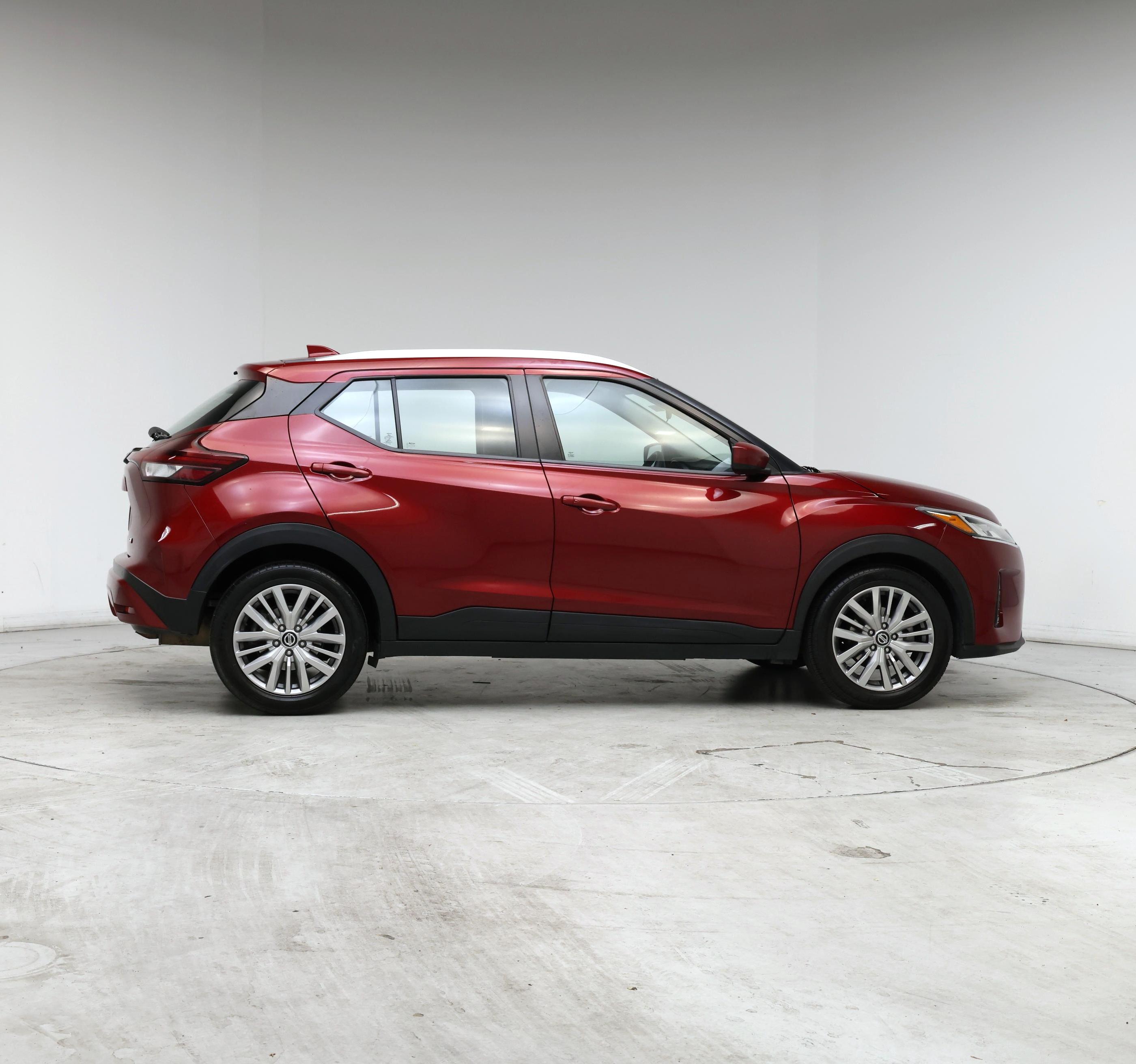 Thumbnail: 2021 Nissan Kicks - 7