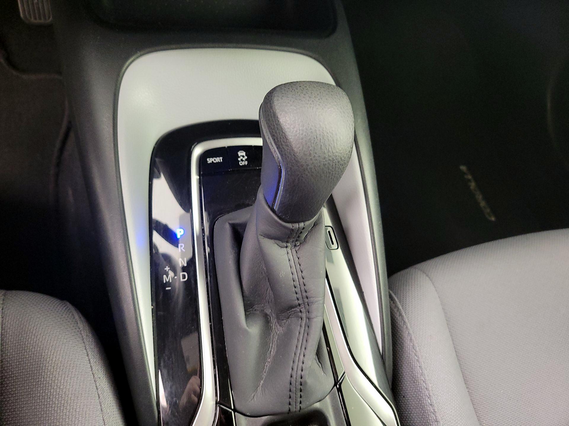 Thumbnail: 2022 Toyota Corolla - 17