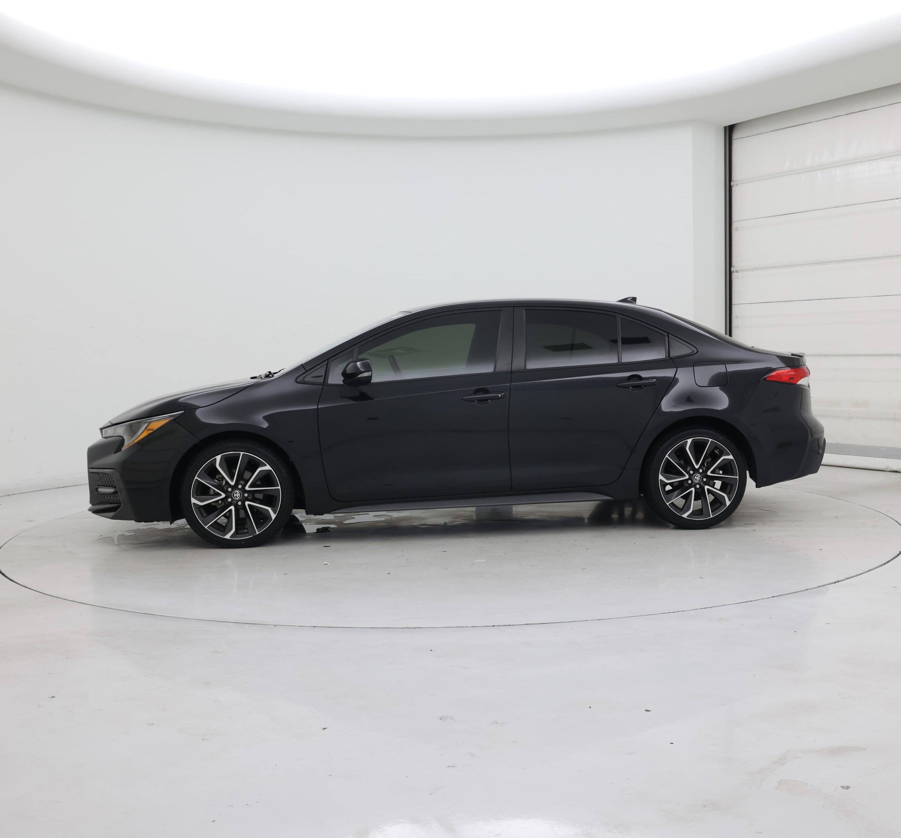 Thumbnail: 2022 Toyota Corolla - 3