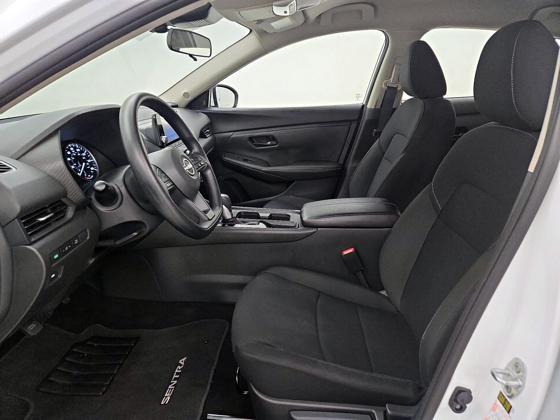 Thumbnail: 2025 Nissan Sentra - 11