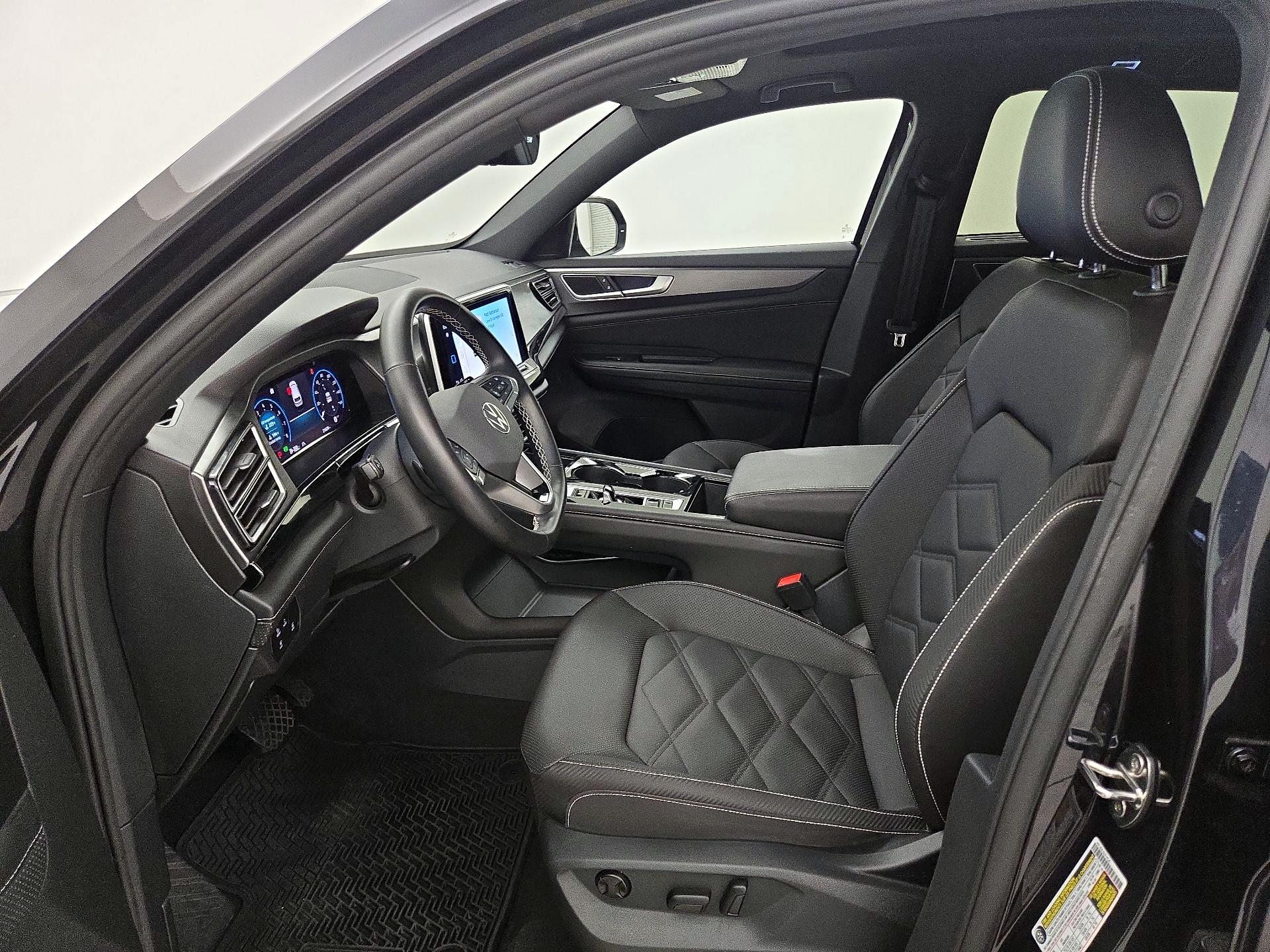 Thumbnail: 2025 Volkswagen Atlas - 11