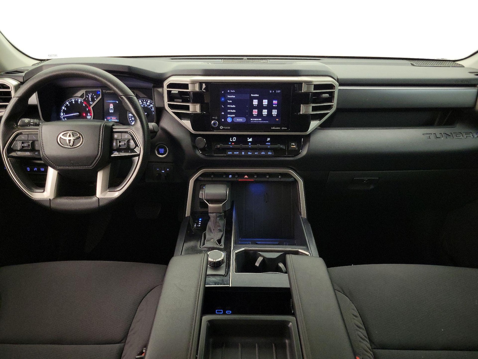2022 Toyota Tundra SR5 - Photo 10