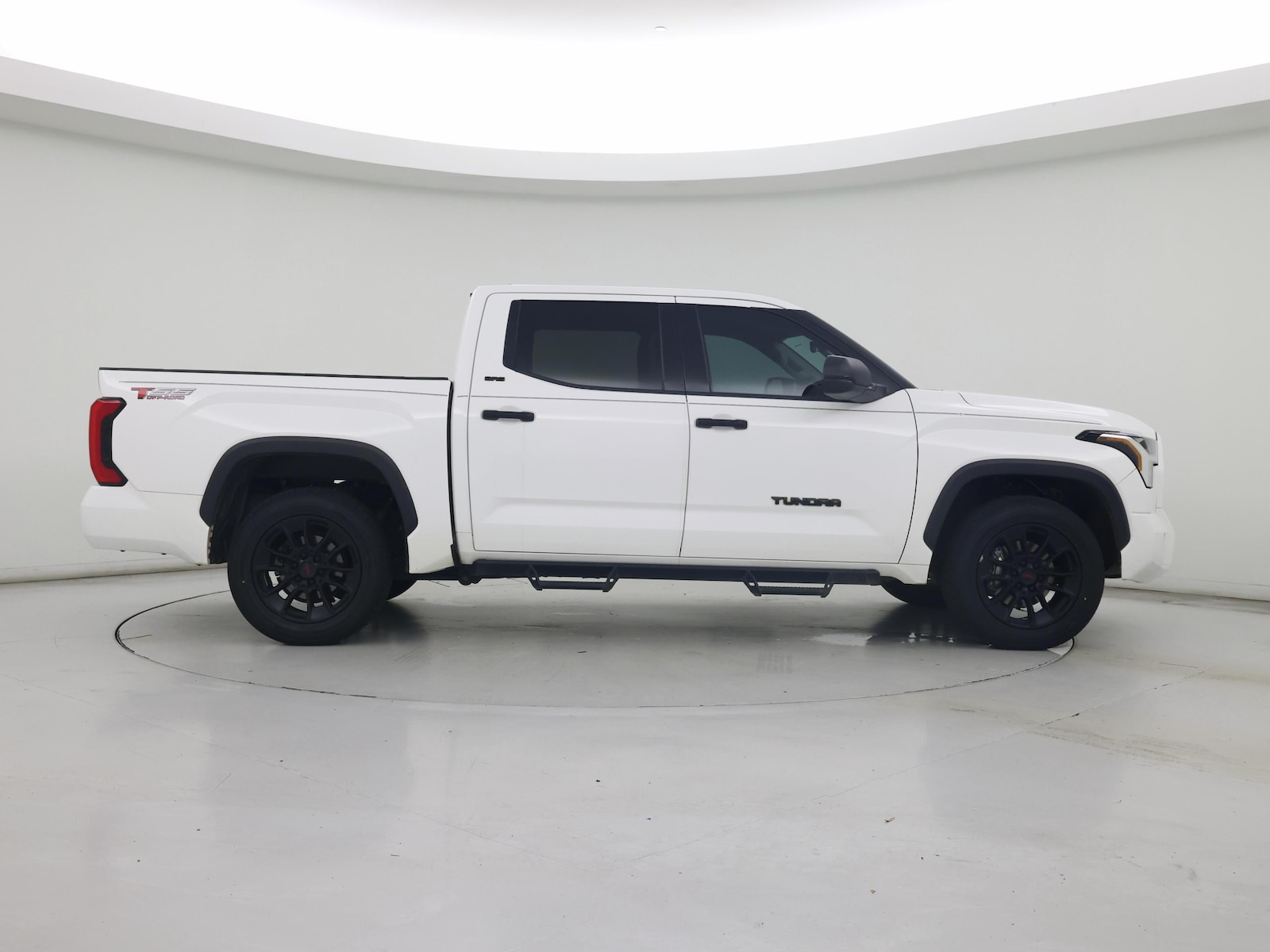 2022 Toyota Tundra SR5 - Photo 8