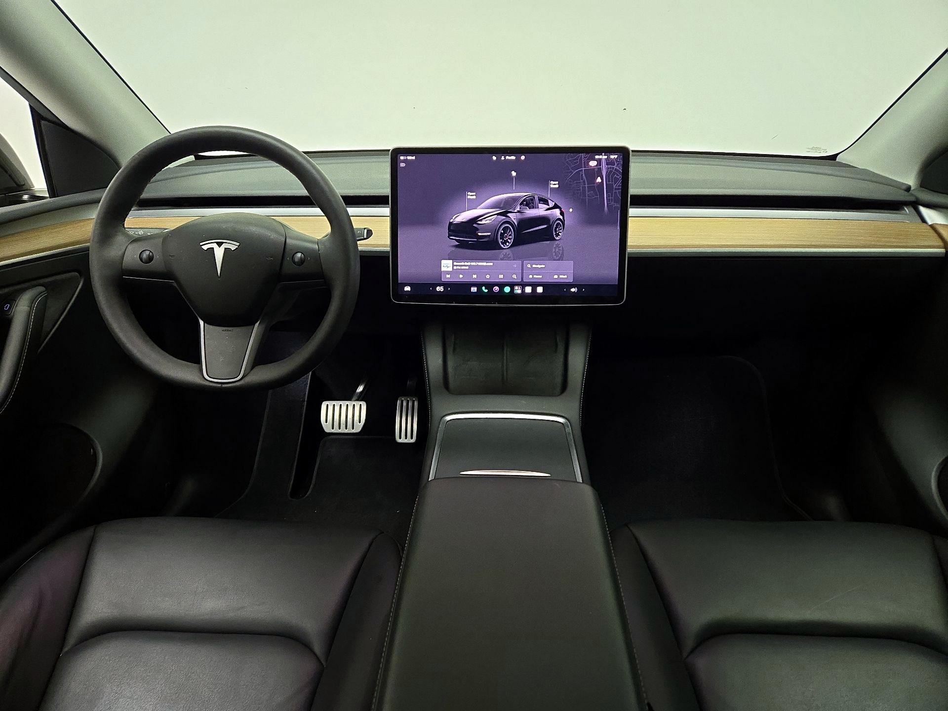 Thumbnail: 2023 Tesla Model Y - 9