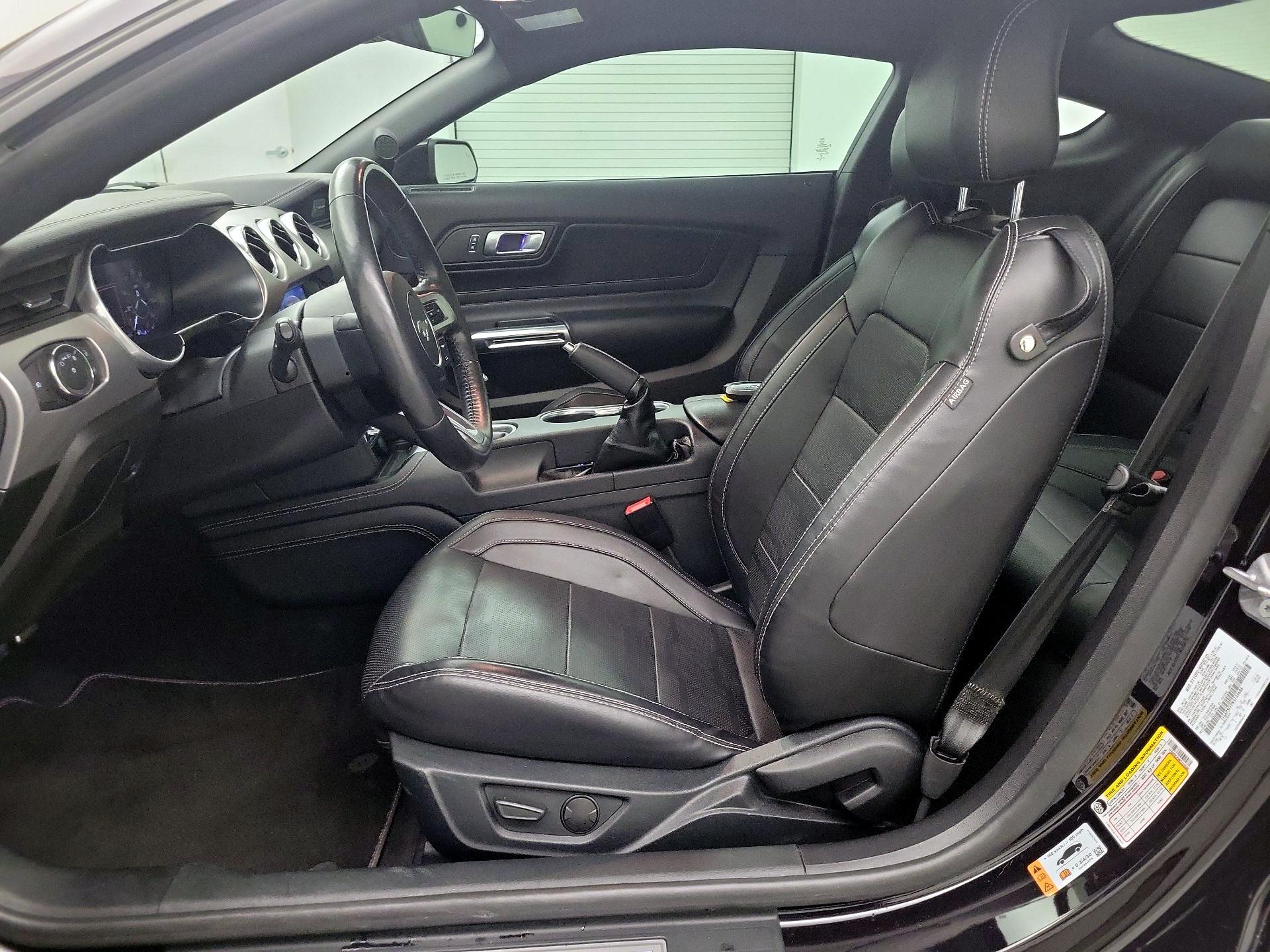 Thumbnail: 2022 Ford Mustang - 11