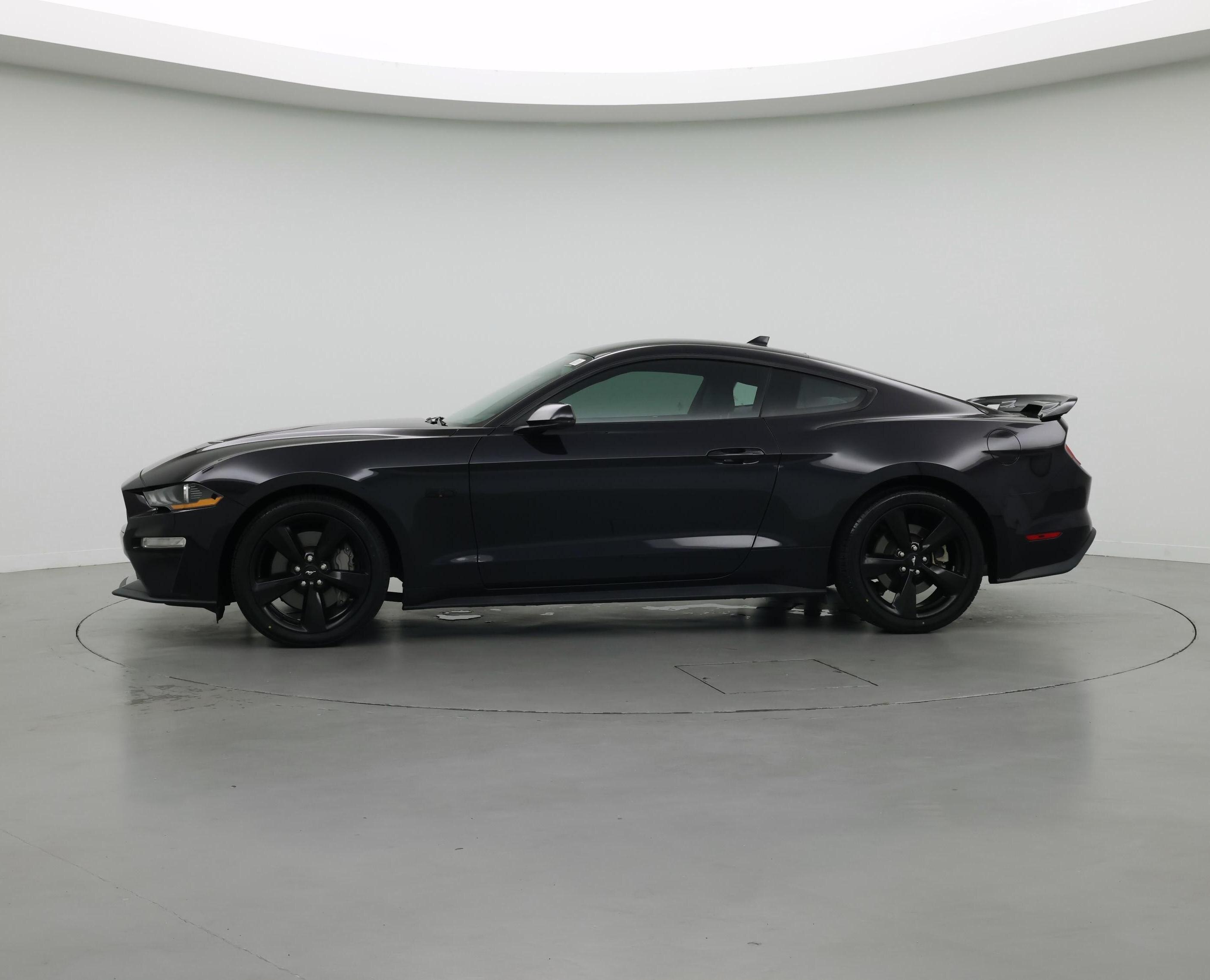 Thumbnail: 2022 Ford Mustang - 3