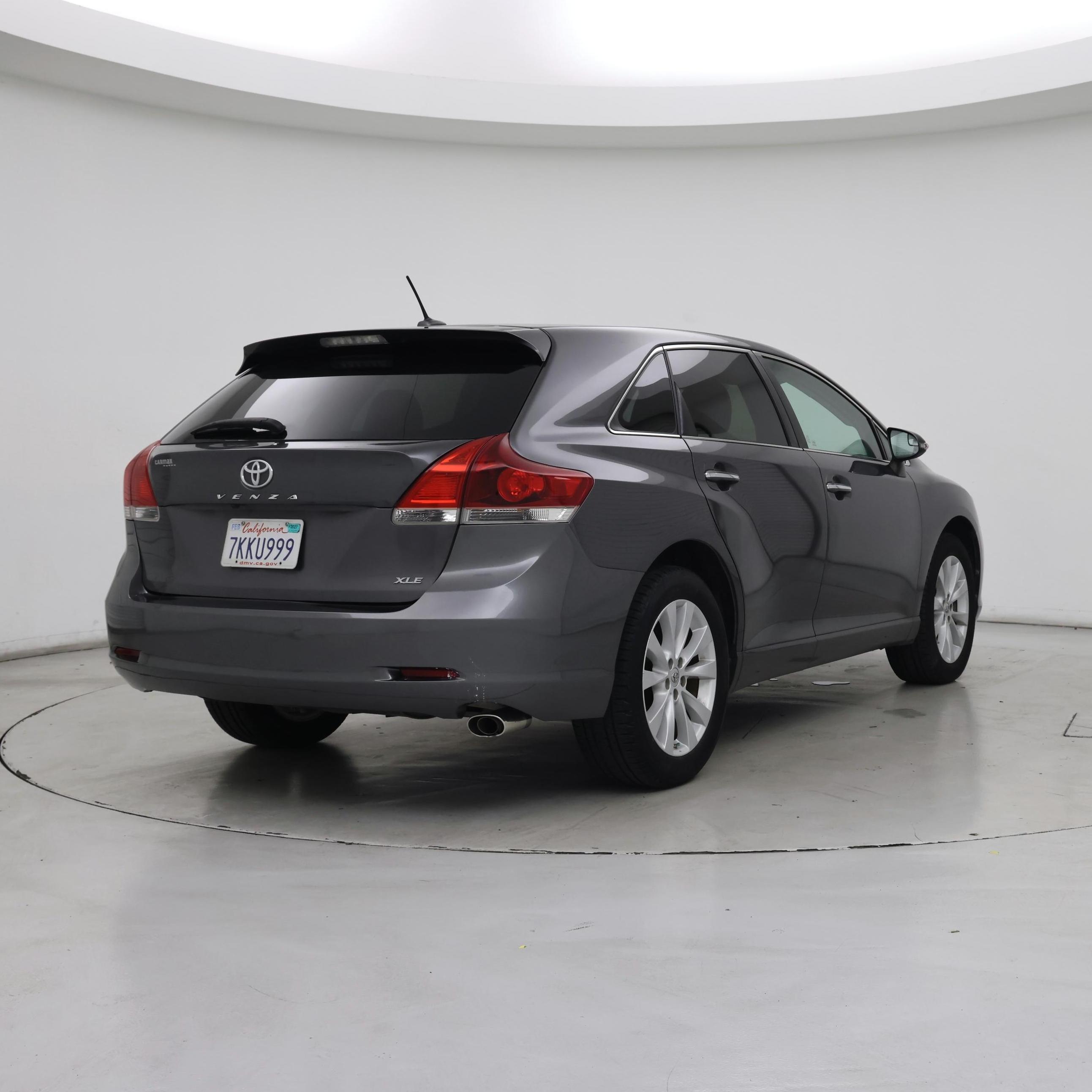 Thumbnail: 2015 Toyota Venza - 8
