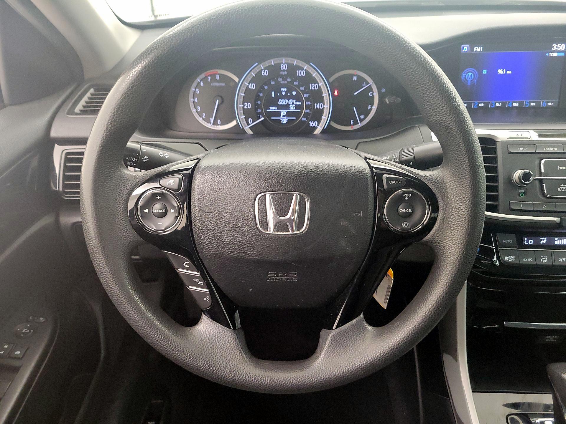 Thumbnail: 2016 Honda Accord - 10