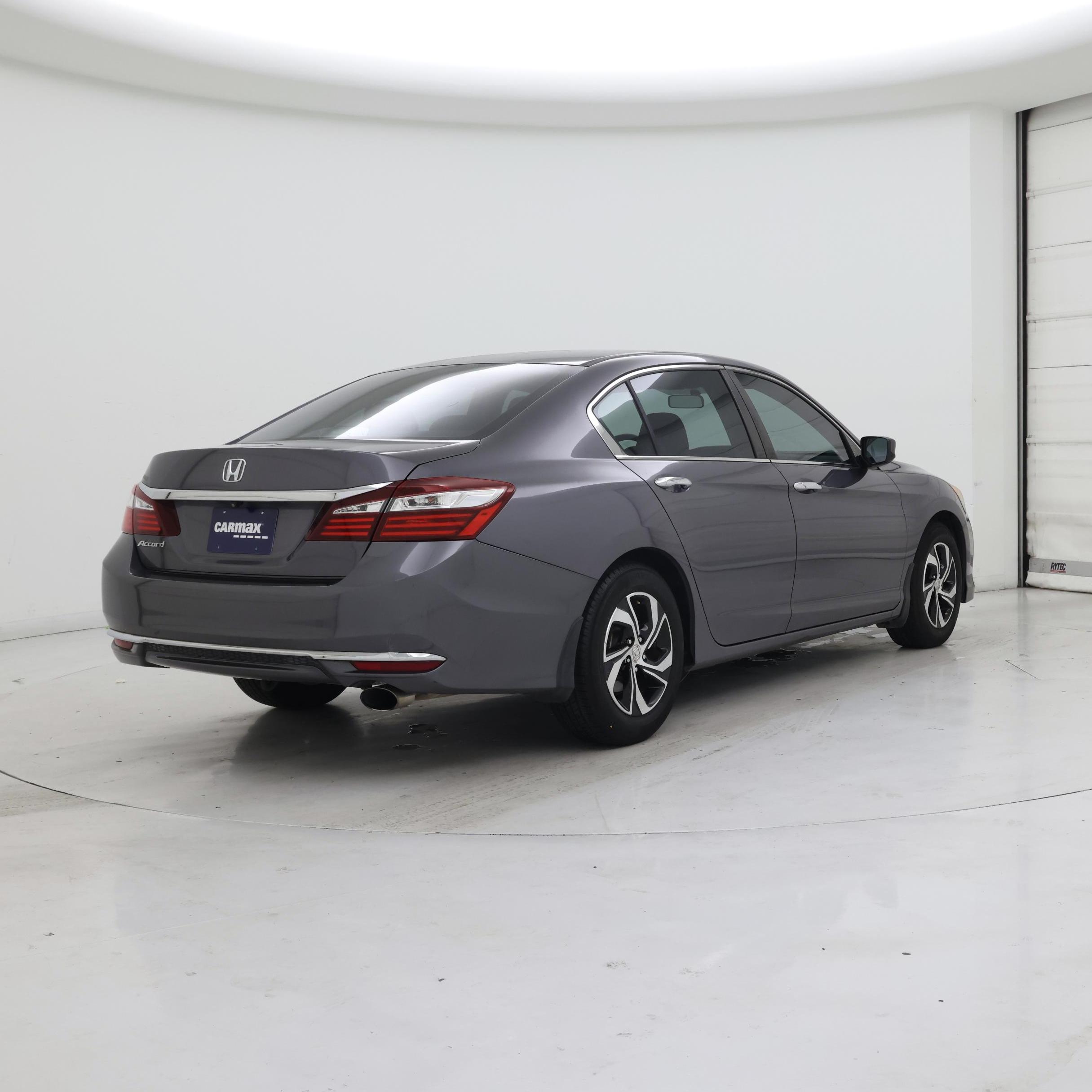 Thumbnail: 2016 Honda Accord - 8