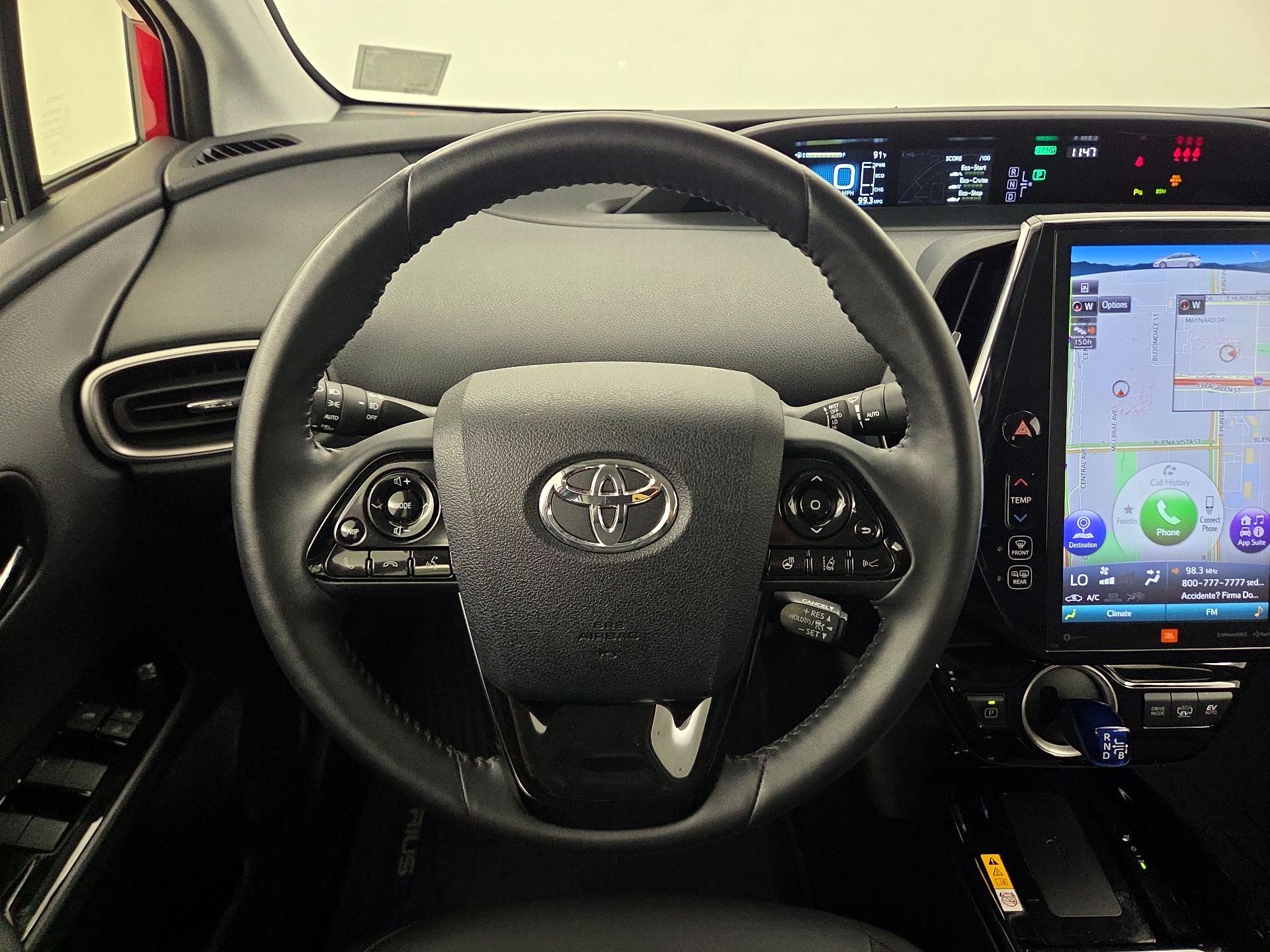 Thumbnail: 2020 Toyota Prius Prime - 10