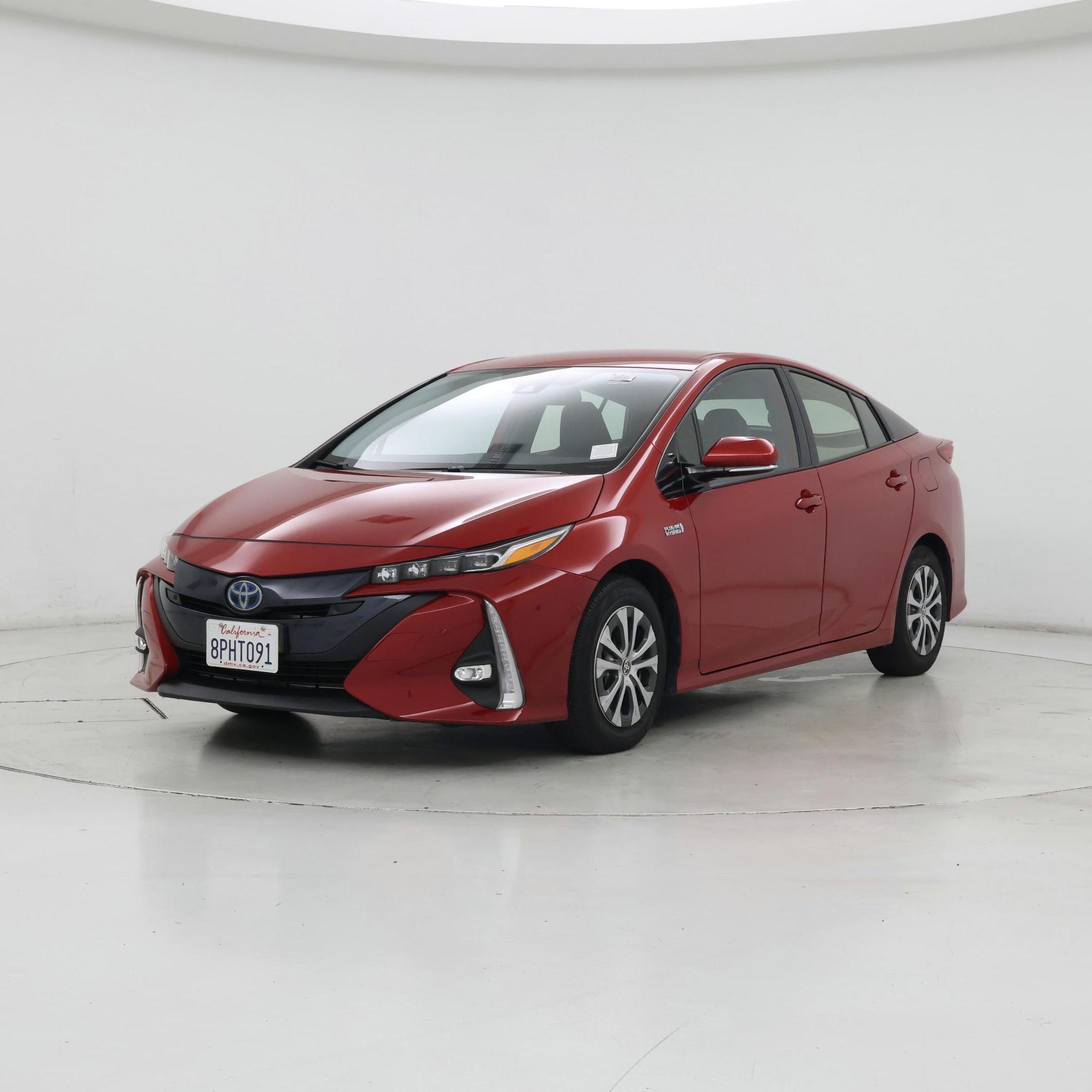 Thumbnail: 2020 Toyota Prius Prime - 4