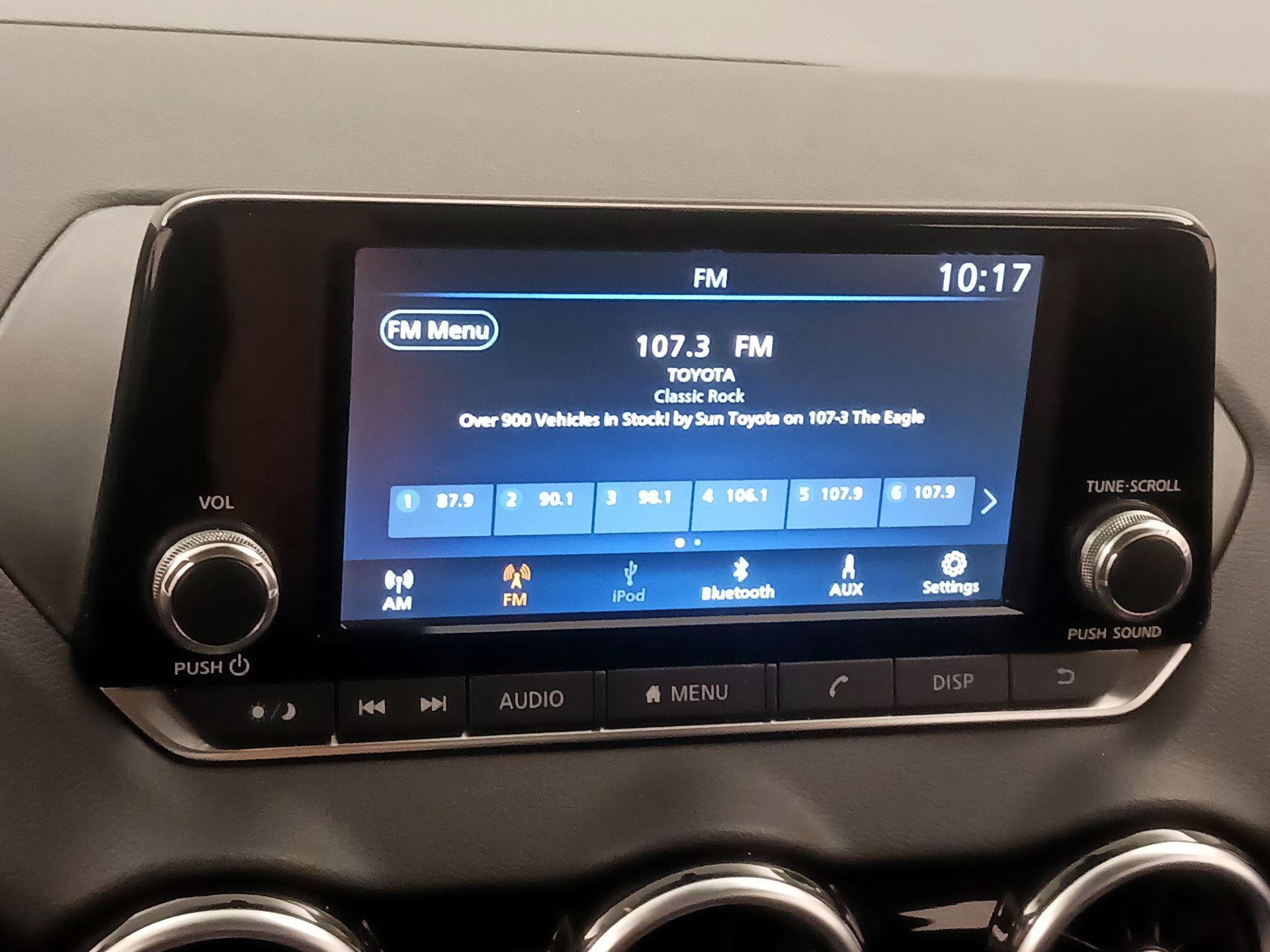 Thumbnail: 2020 Nissan Sentra - 15