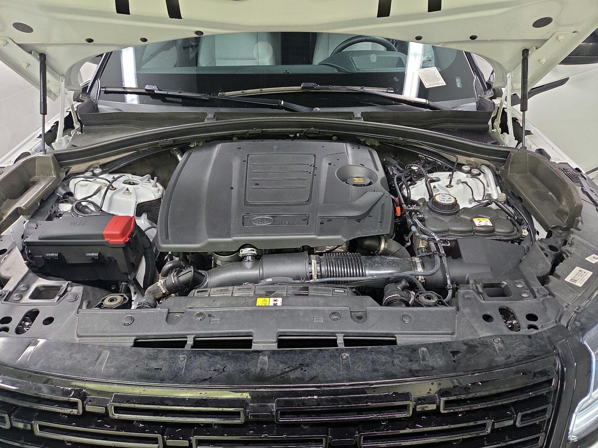 Thumbnail: 2024 Land Rover Range Rover Velar - 17