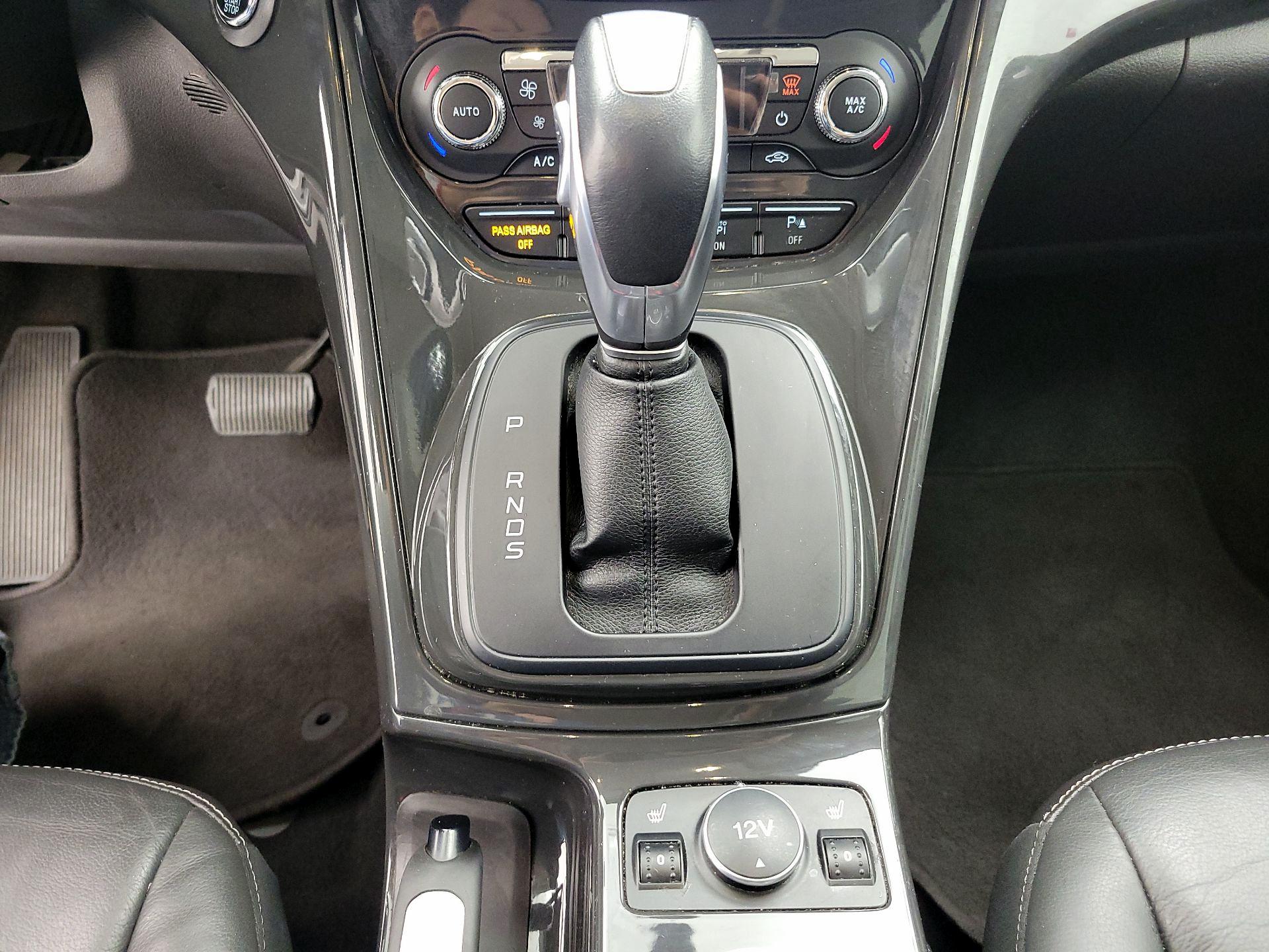 Thumbnail: 2016 Ford Escape - 18