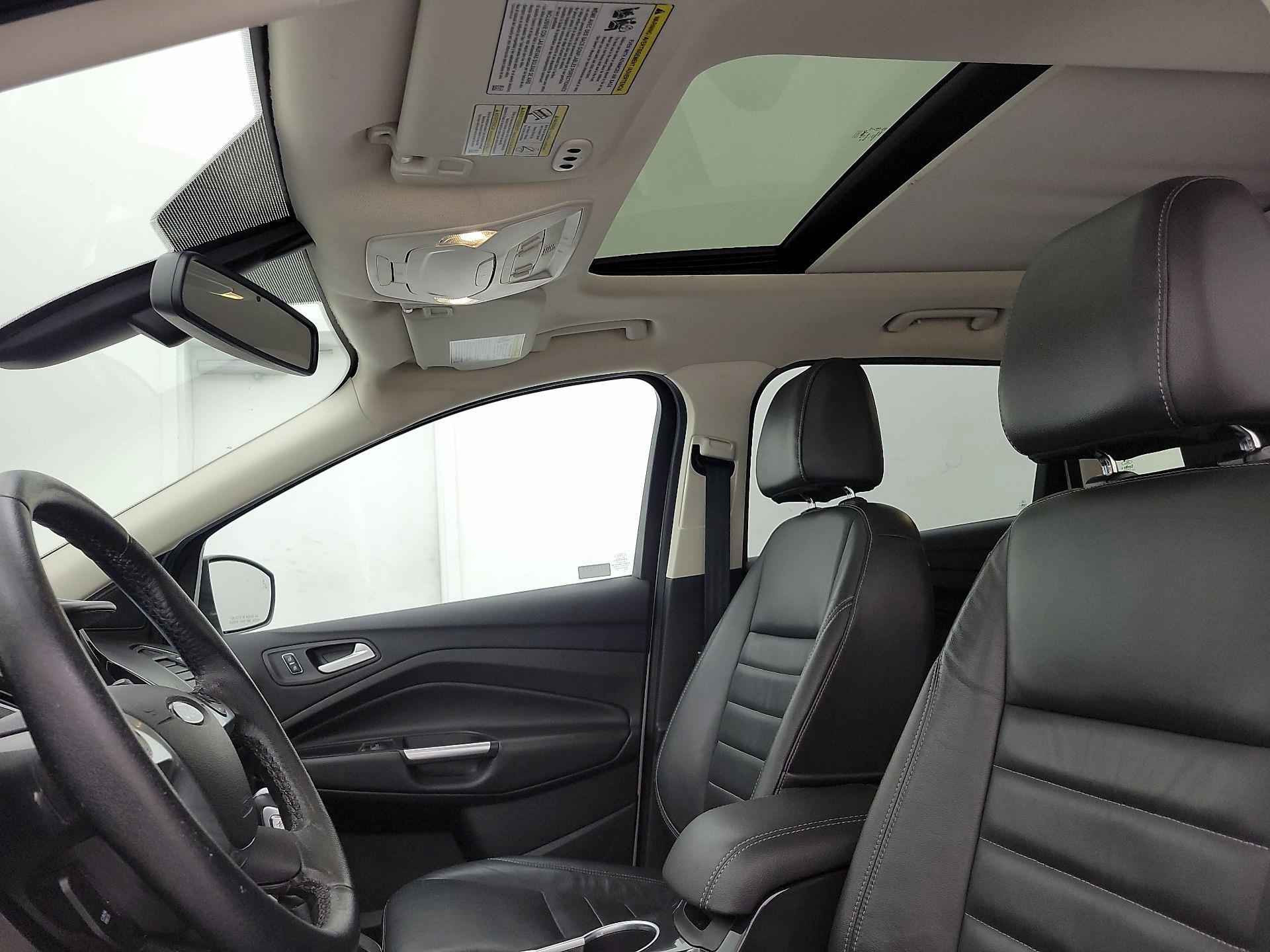 Thumbnail: 2016 Ford Escape - 19