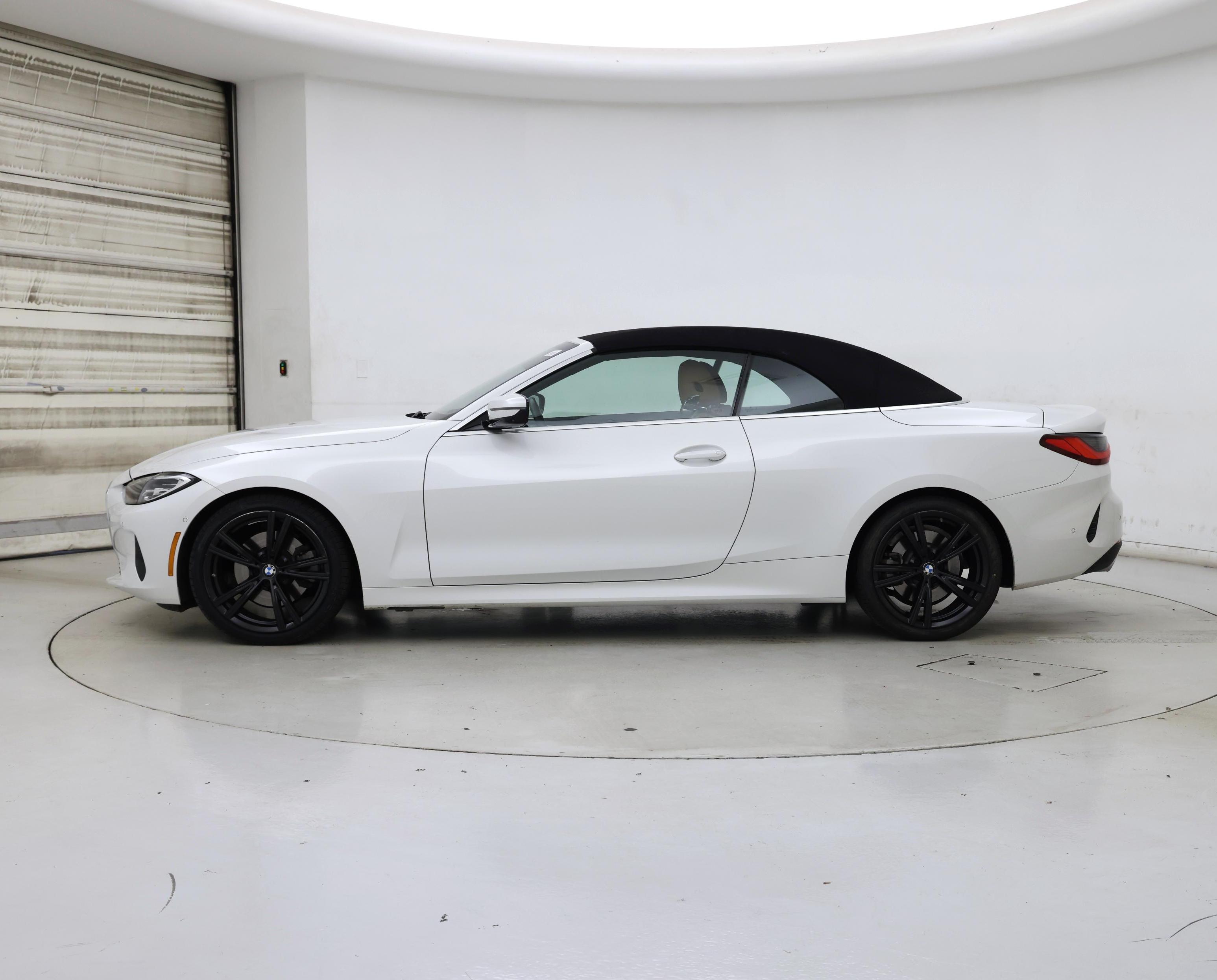 Thumbnail: 2021 BMW 4 Series - 3