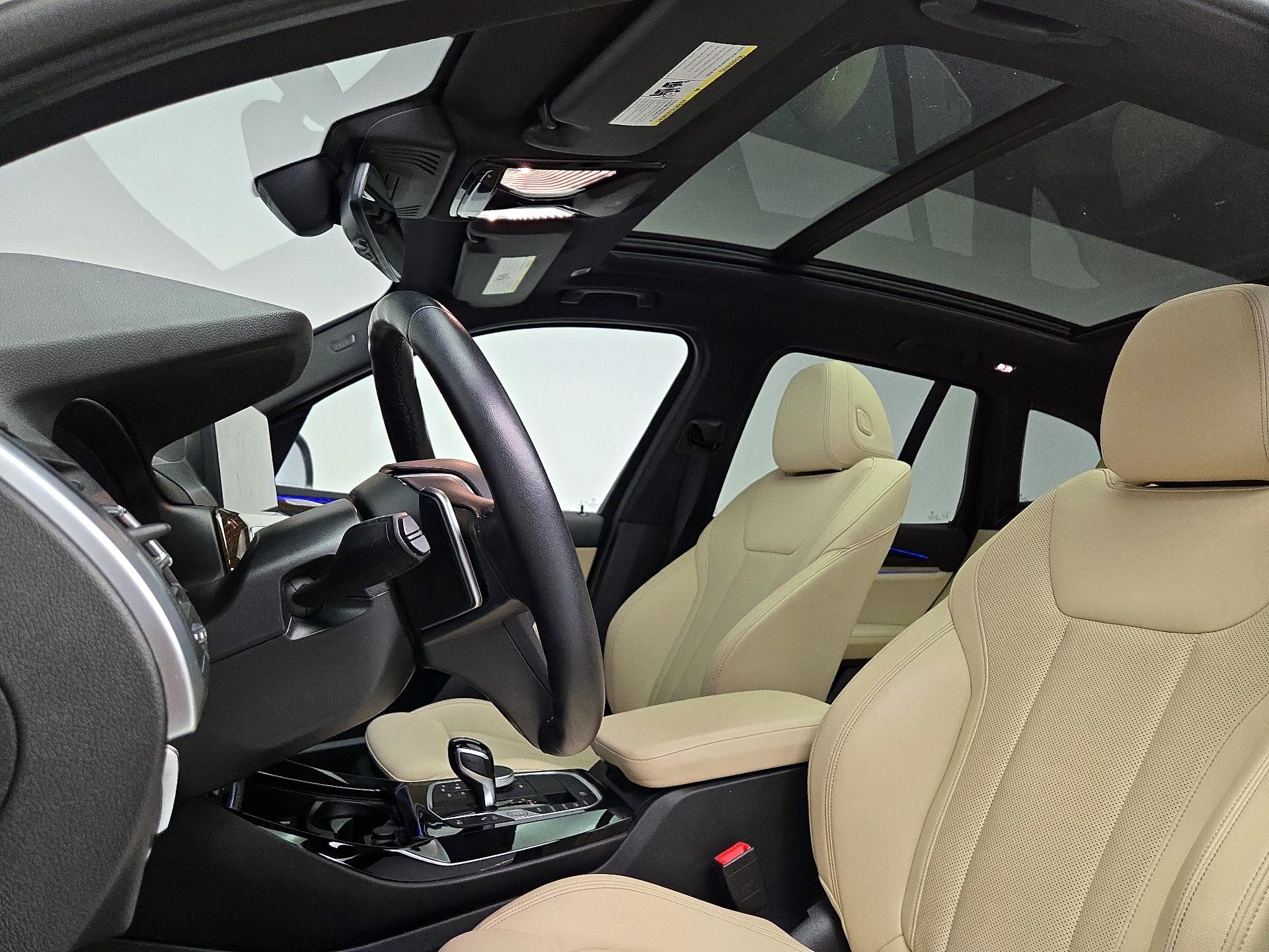 Thumbnail: 2023 BMW X3 - 20
