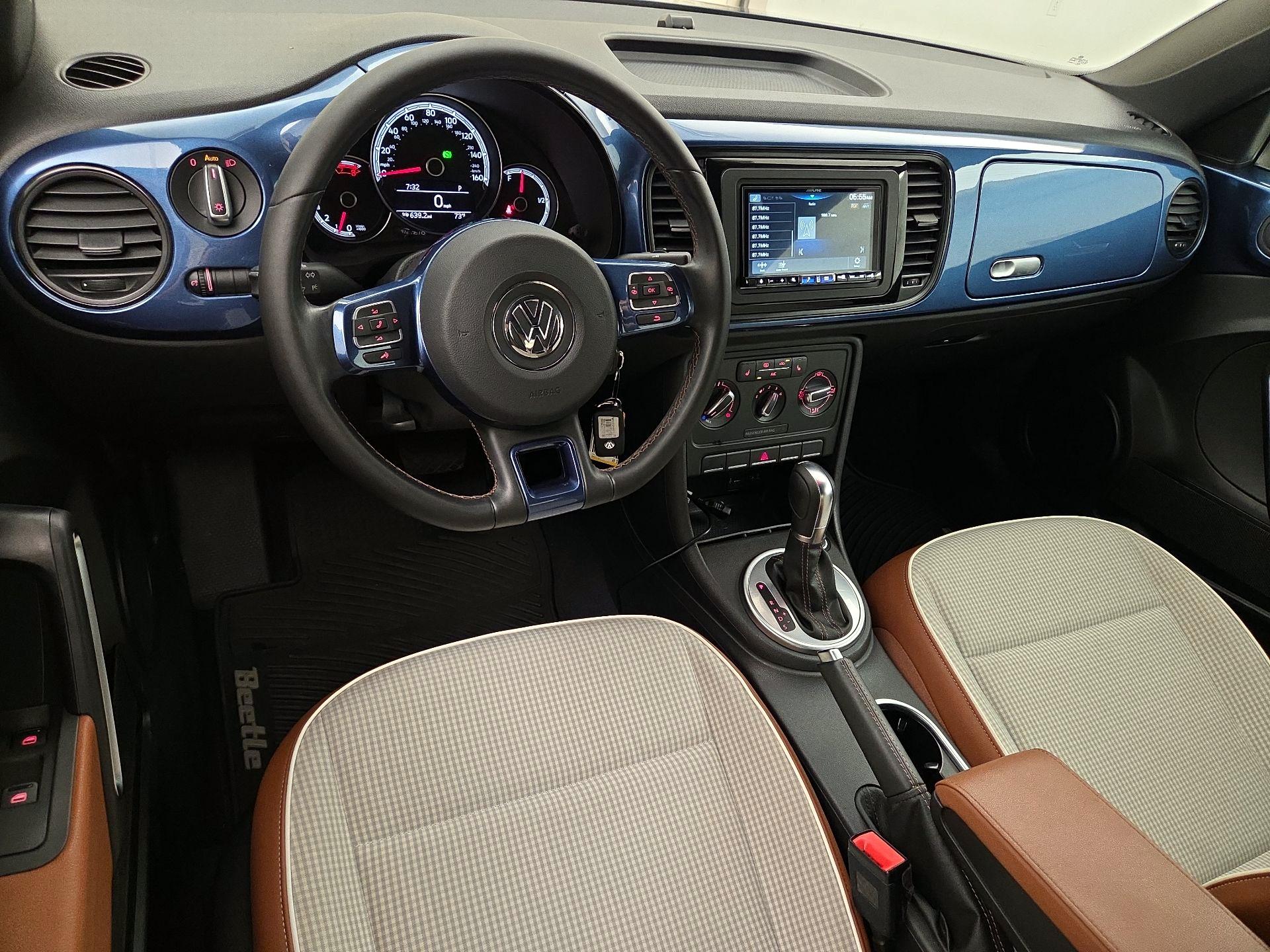 Thumbnail: 2017 Volkswagen Beetle - 9