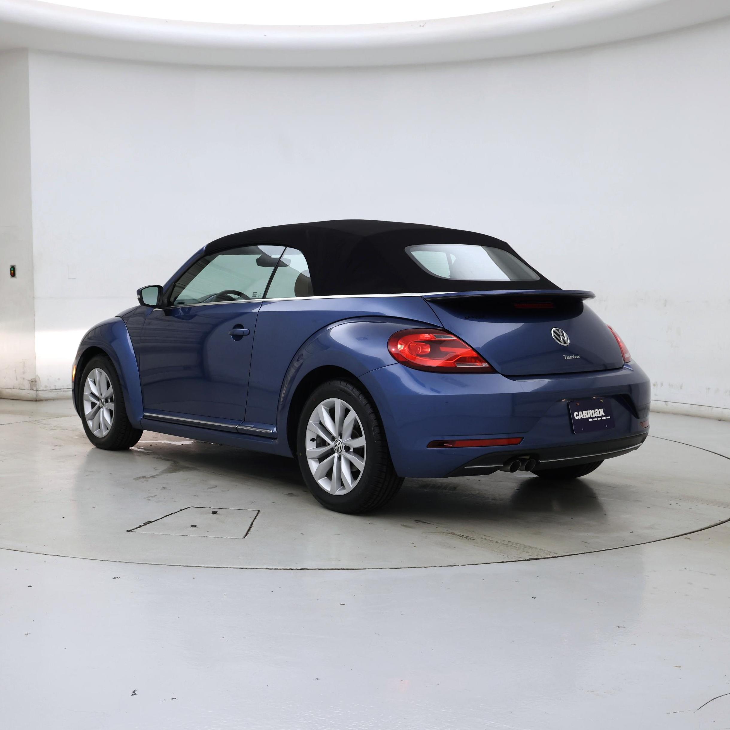 Thumbnail: 2017 Volkswagen Beetle - 2