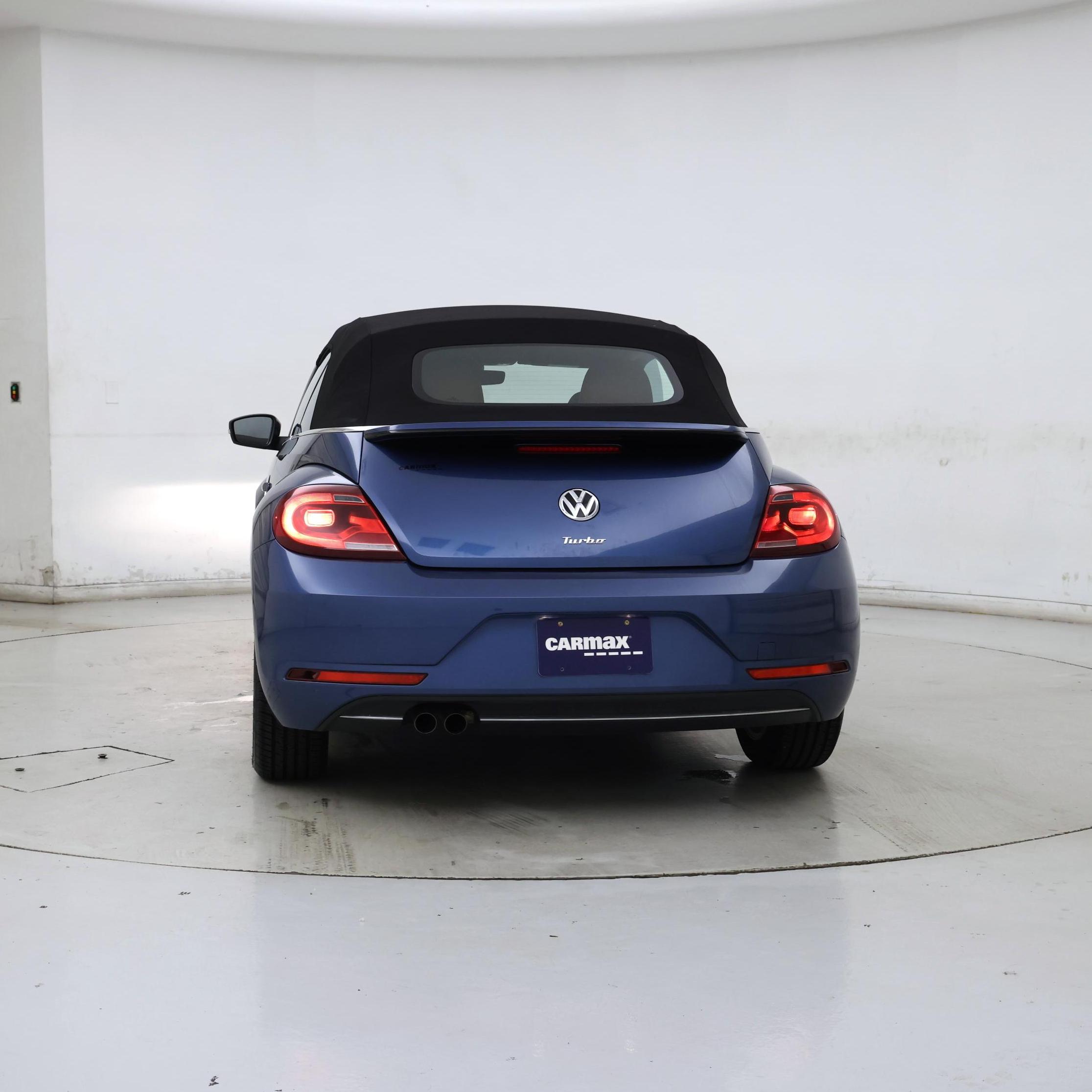 Thumbnail: 2017 Volkswagen Beetle - 6