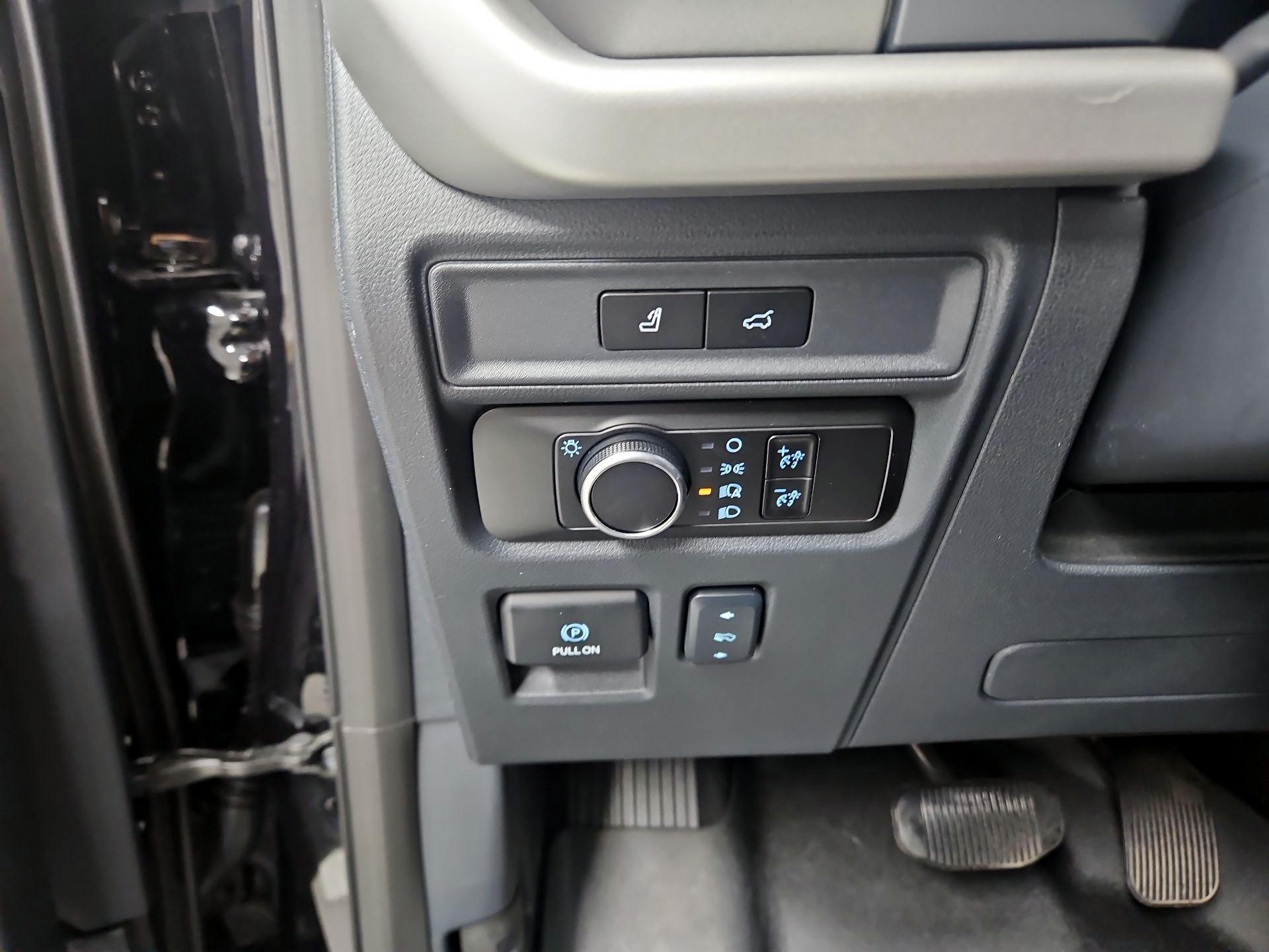 Thumbnail: 2024 Ford Expedition MAX - 13
