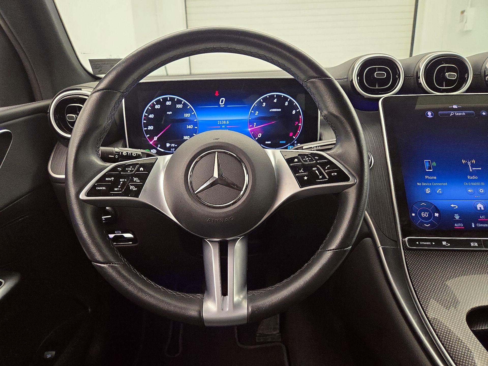 Thumbnail: 2024 Mercedes-Benz GLC - 10