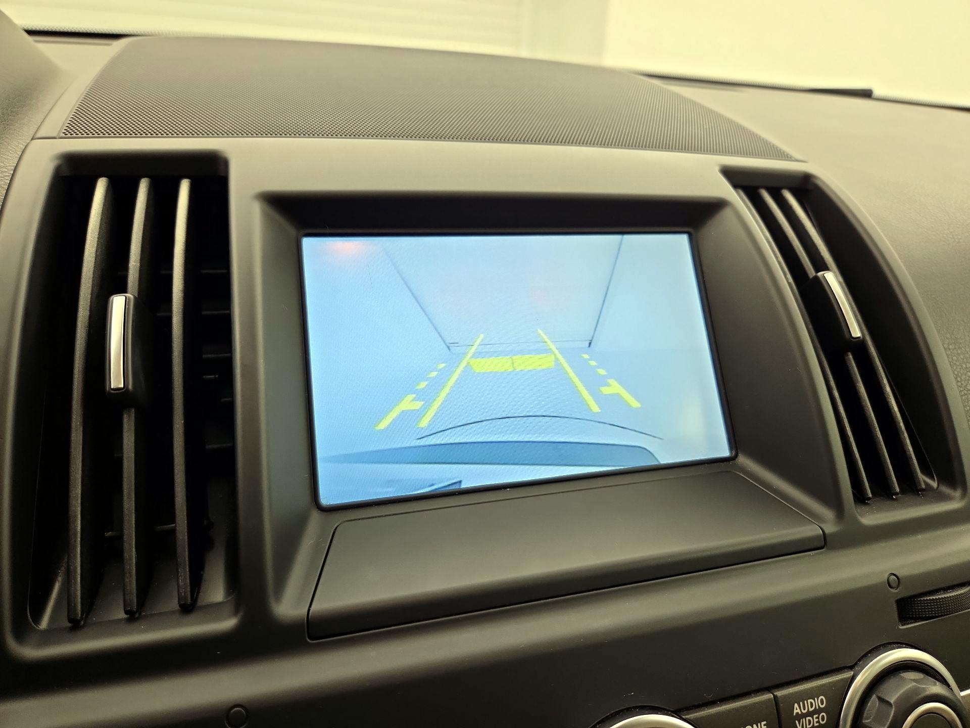 Thumbnail: 2015 Land Rover LR2 - 15