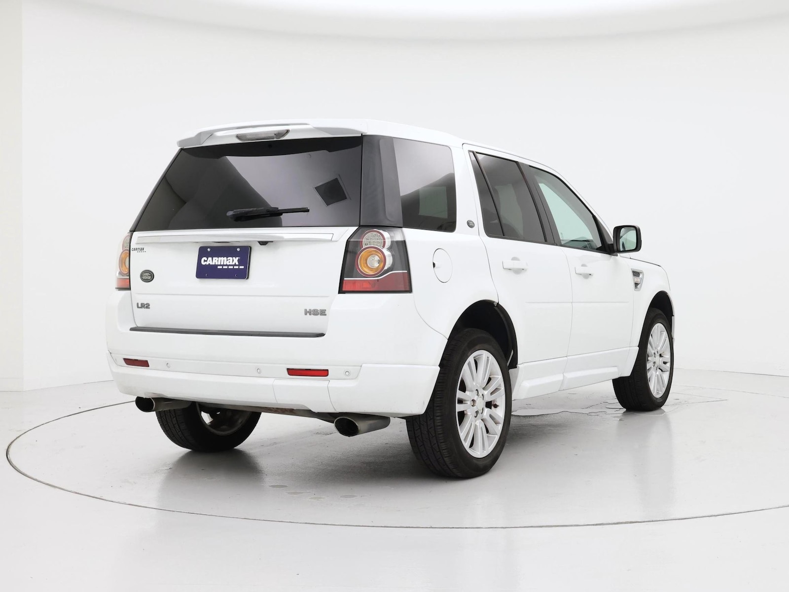 2015 Land Rover LR2 HSE - Photo 9